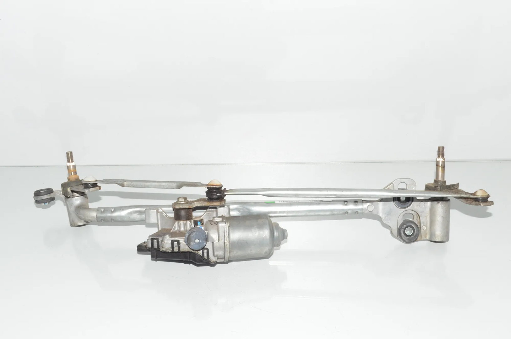 Front Windshield Wiper Mechanism – OEM 7350336 · BMW X6 (F16, F86) M 50 d 2016