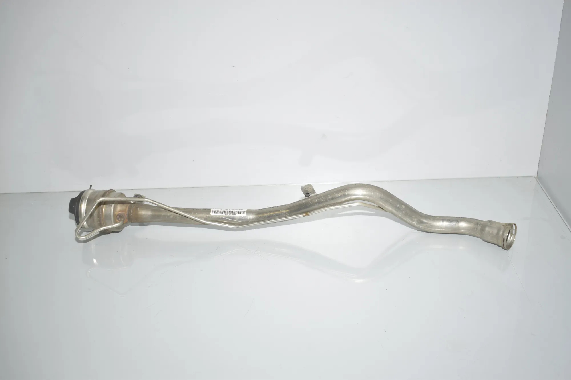 Fuel Tank Pipe – OEM 7303954 · BMW i3 (I01) BMW i3 (I01) Hybrid 2020