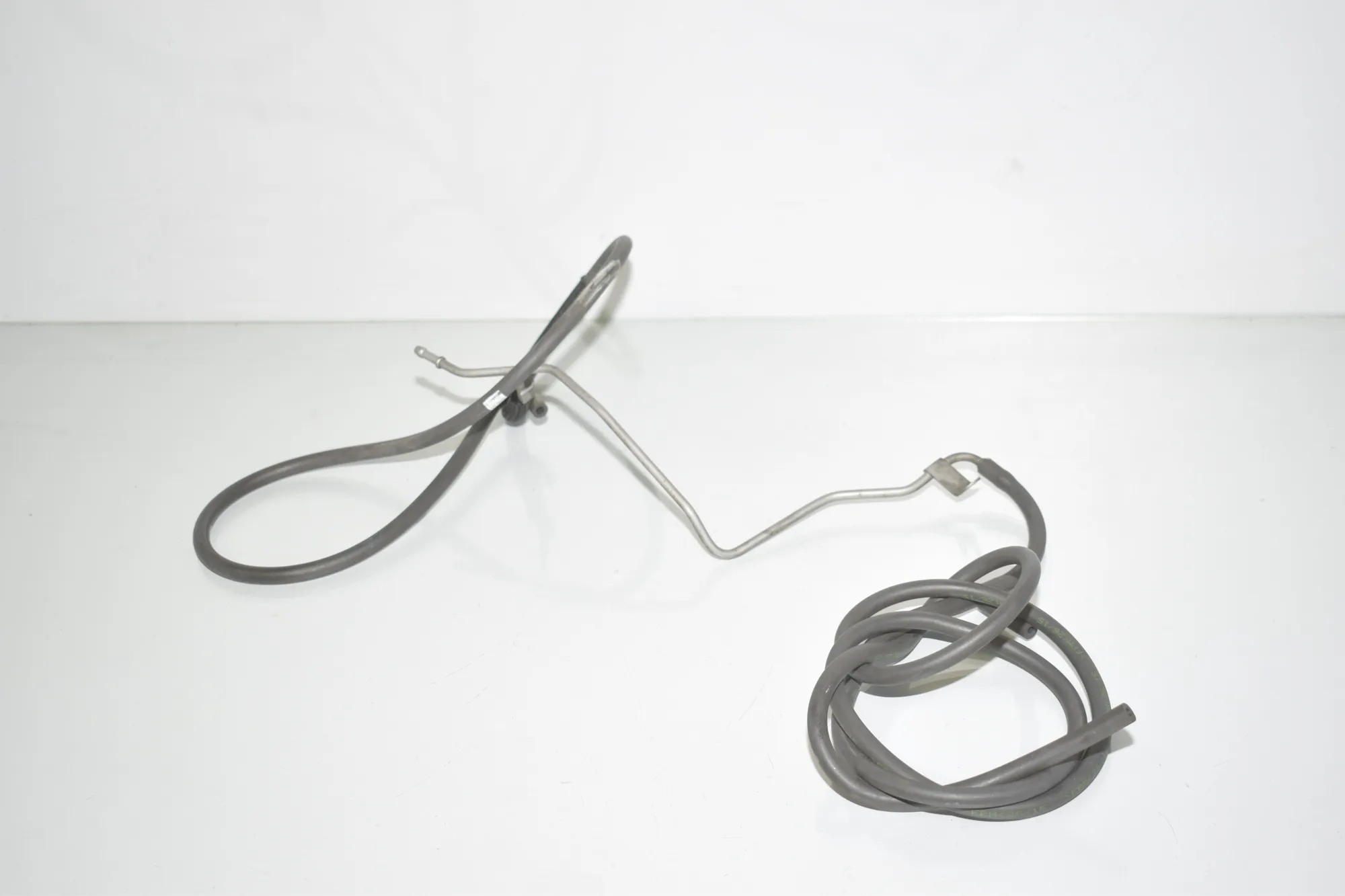 Vacuum Tube – OEM 7846864 · BMW 5 (F10) M5 2015