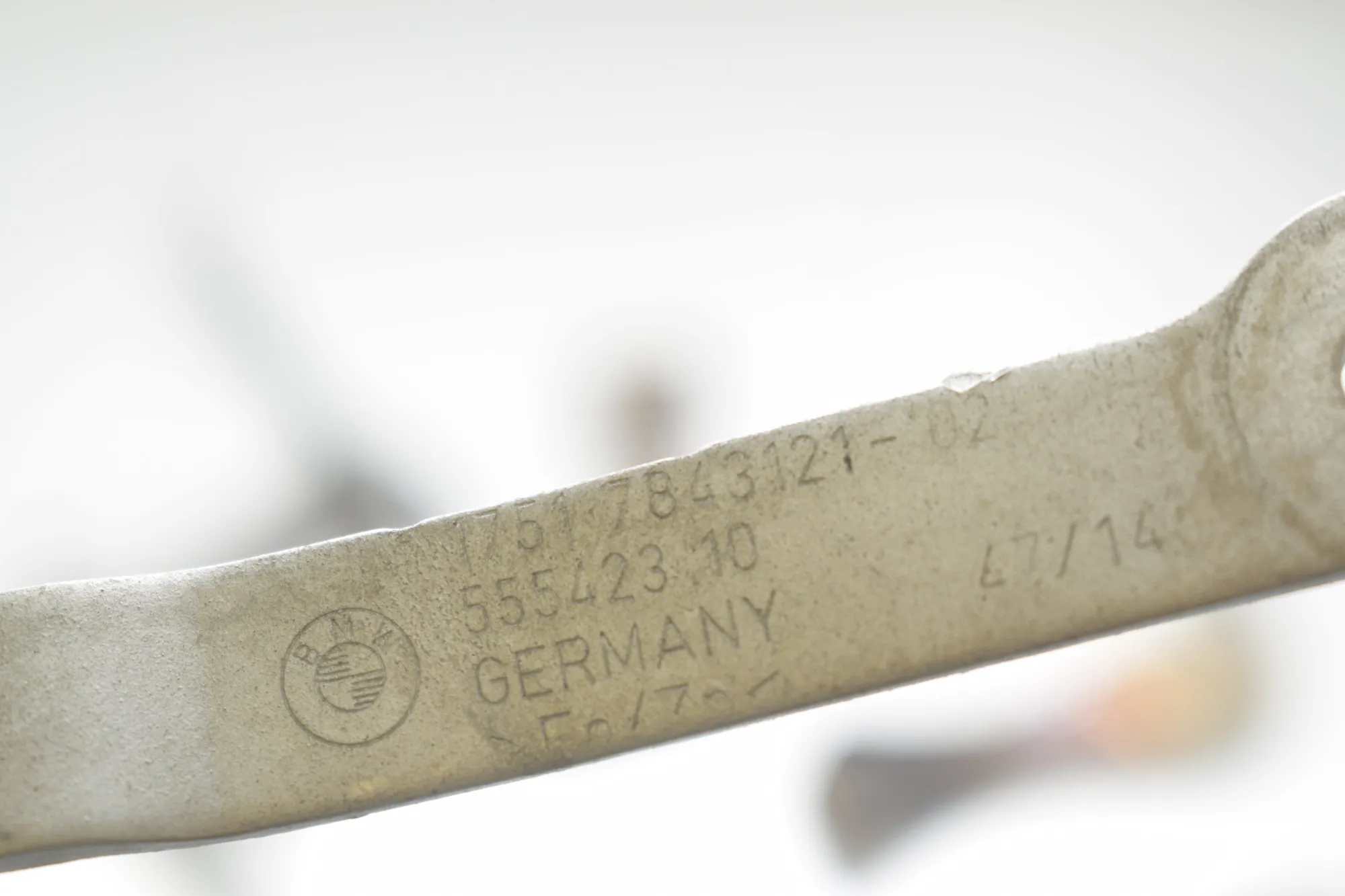 Bracket – OEM 7575460 · BMW 5 (F10) M5 2015 – 6