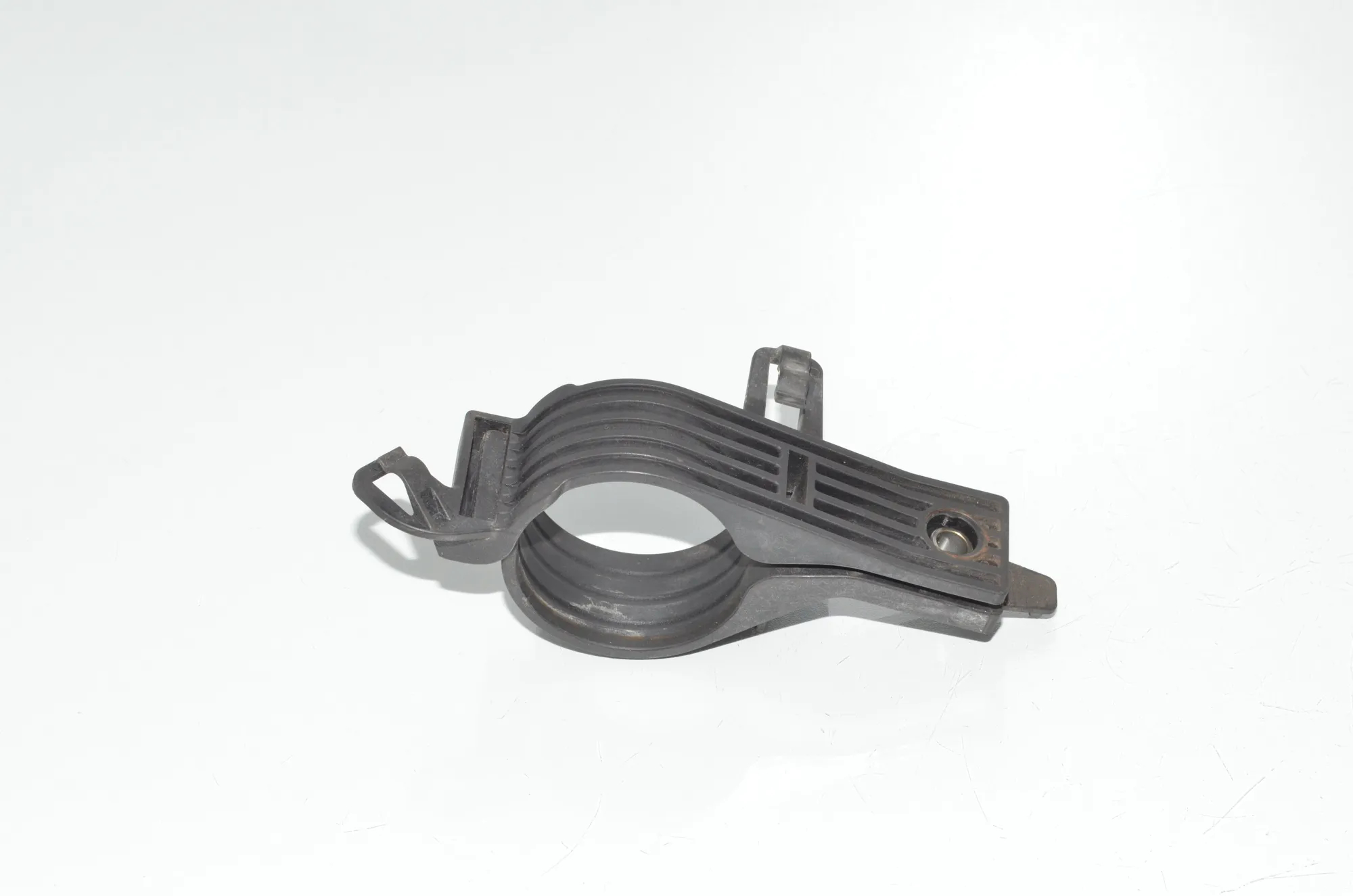 Bracket – OEM 8515910 · BMW 2 Active Tourer (F45) 220 d 2015 – 4