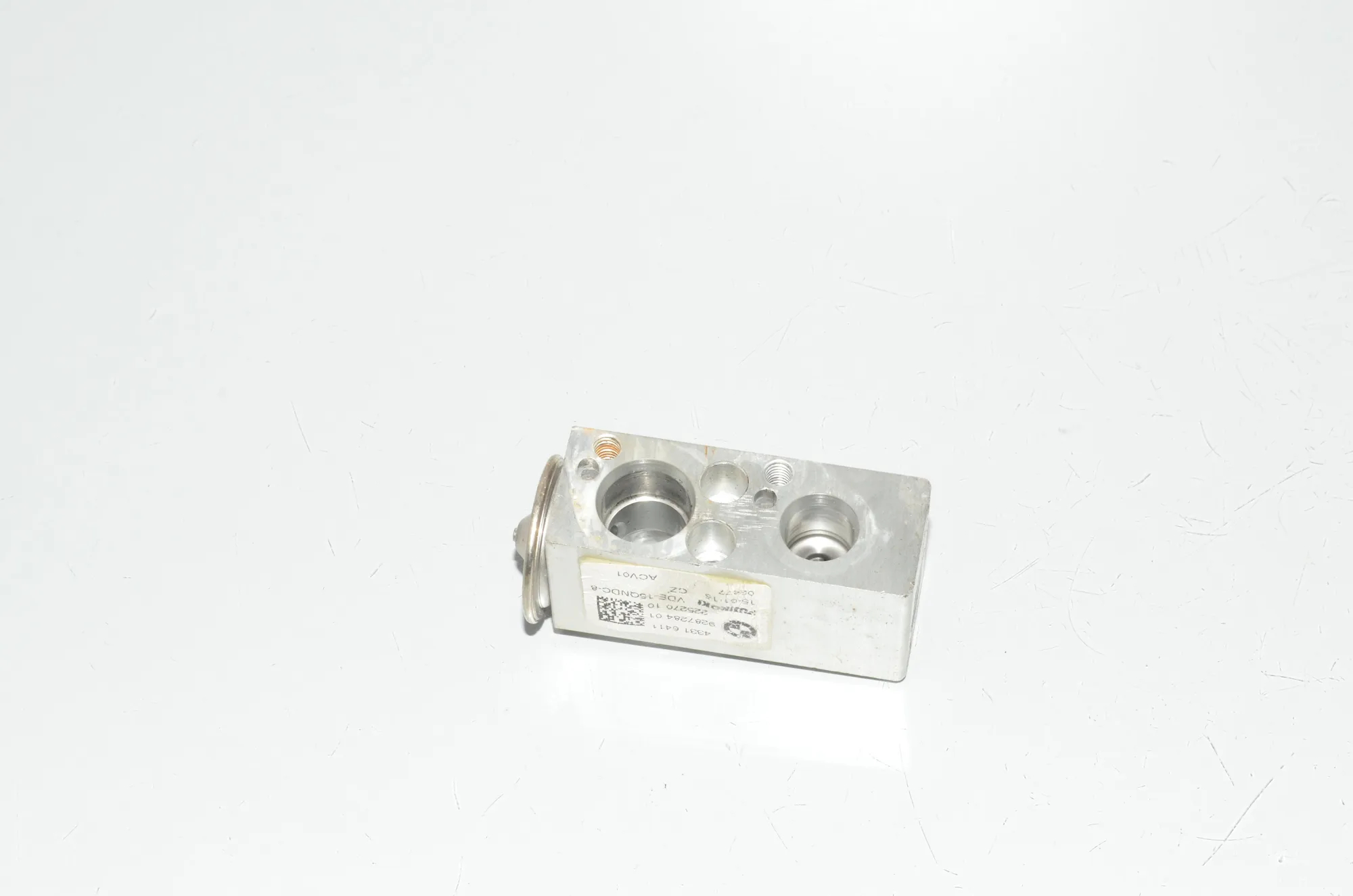 A/C Conditioner Expansion Valve – OEM 9287284 · BMW 2 Active Tourer (F45) 220 d 2015 – 3