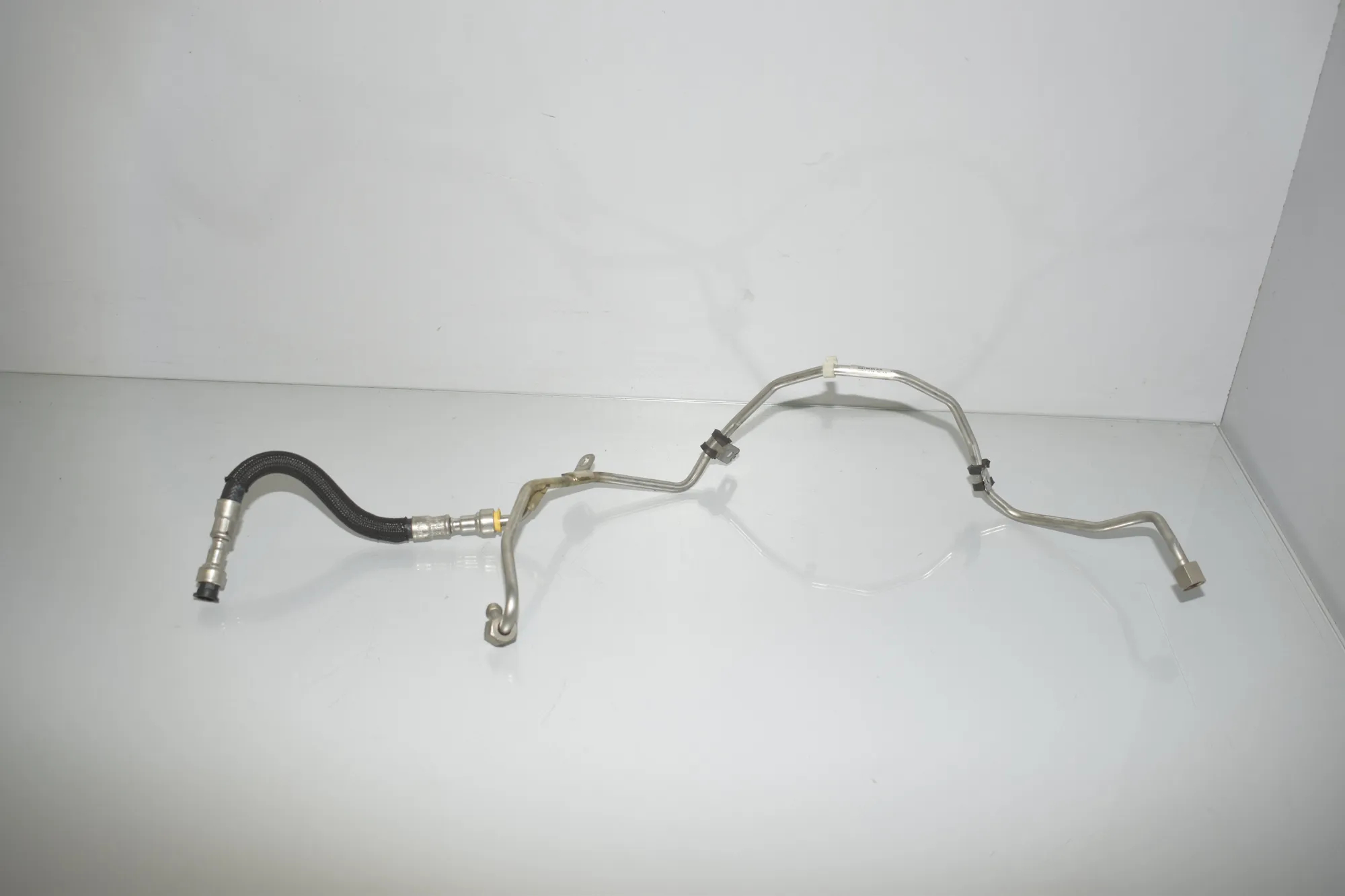 Fuel Pipe – OEM 7599874 · BMW 5 (F10) M5 2015 – 2