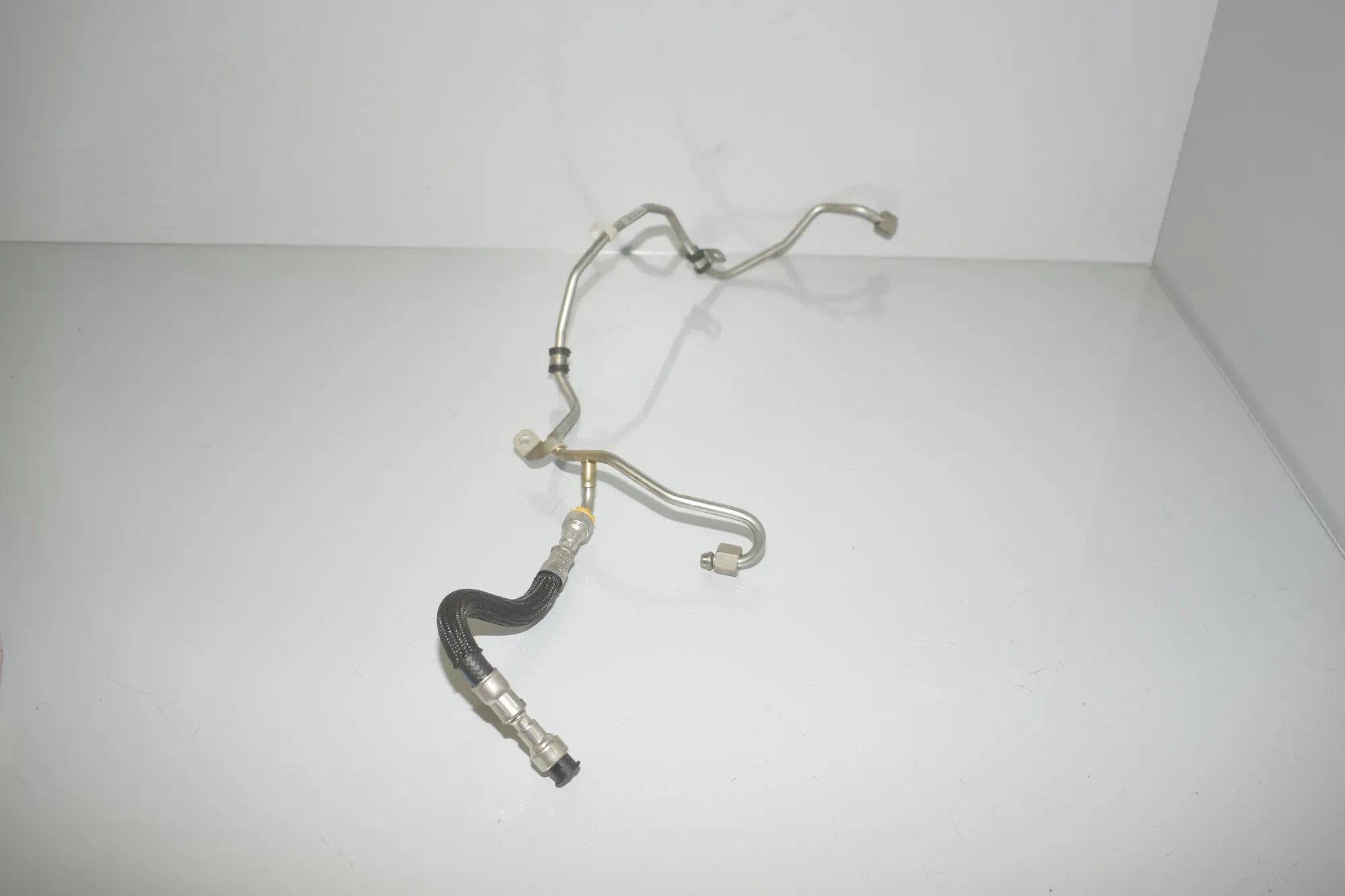 Fuel Pipe – OEM 7599874 · BMW 5 (F10) M5 2015 – 3