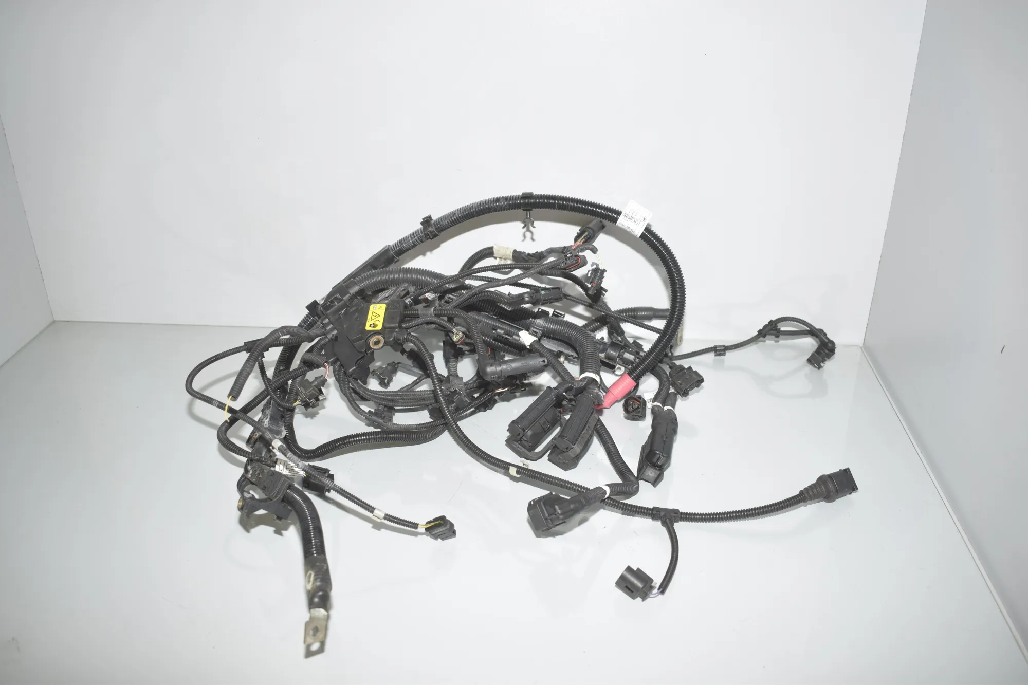 Engine Cable Harness – OEM 7843335 · BMW 5 (F10) M5 2015