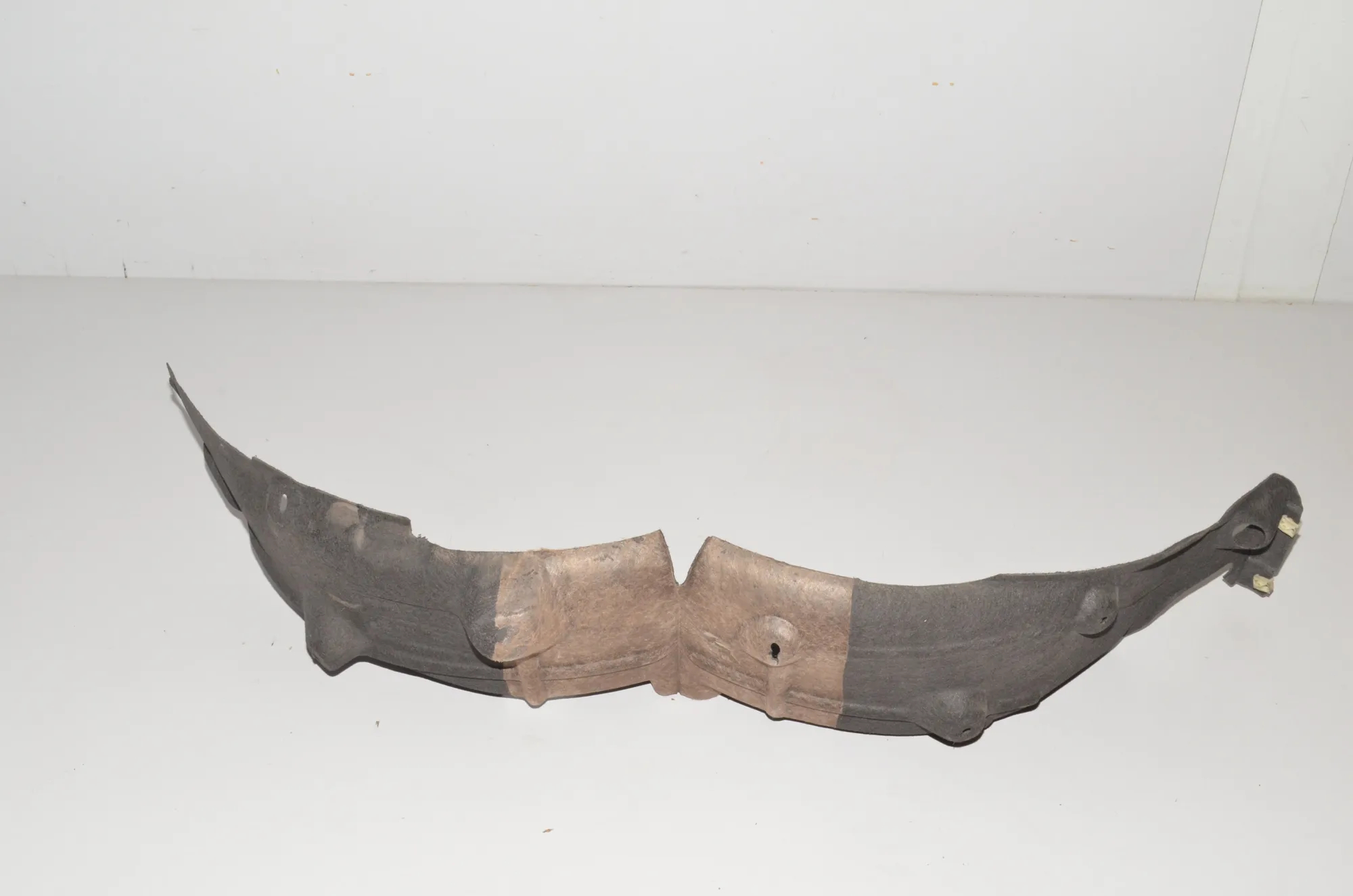 Rear Left Arch Liner – OEM 7290795 · BMW 2 Active Tourer (F45) 220 d 2015 – 2