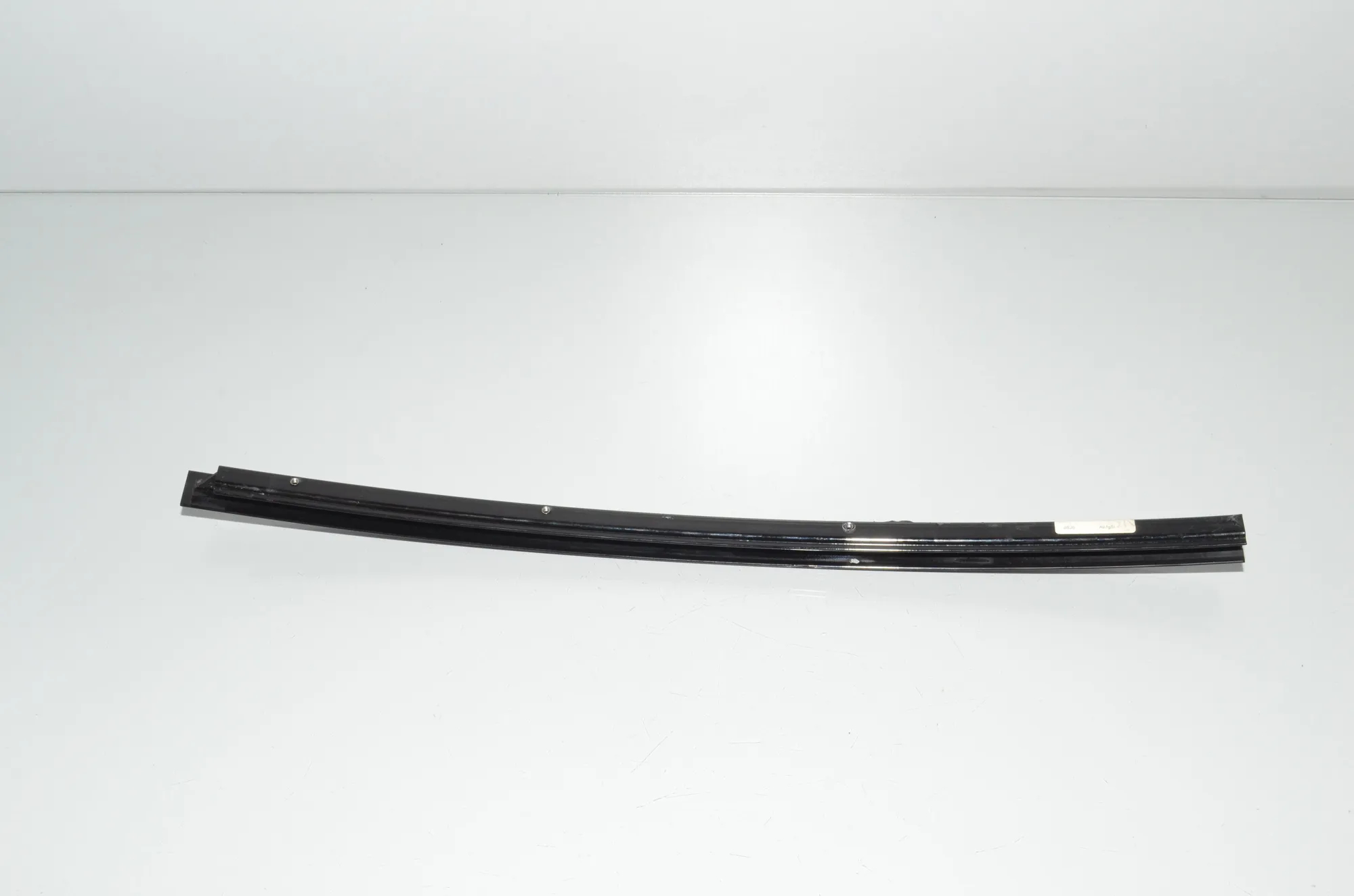 Rear Right Door Vertical Trim – OEM 2990886 · BMW X1 (E84) xDrive 20 i 2014 – 4