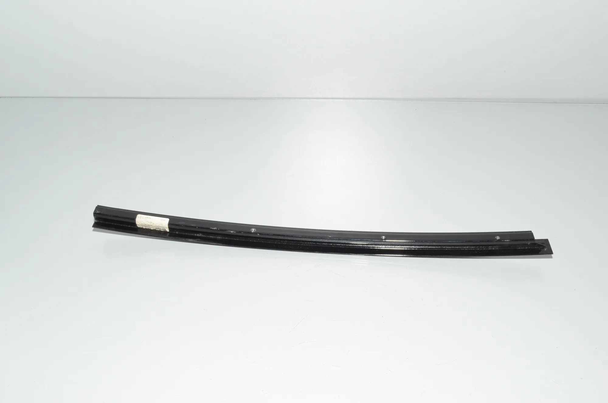 Rear Right Door Vertical Trim – OEM 2990886 · BMW X1 (E84) xDrive 20 i 2014 – 3