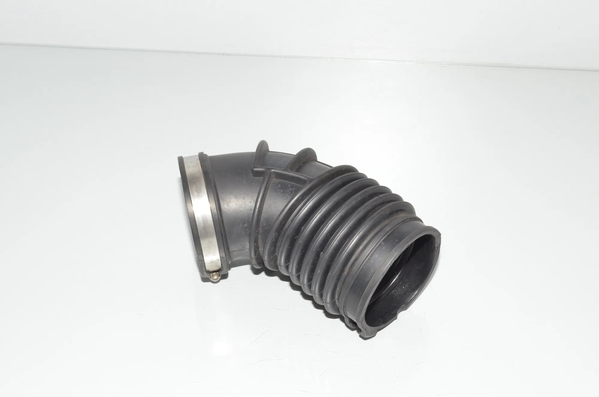 Air Intake Tube – OEM 8573422 · BMW X3 (G01, F97) BMW X3 (G01, F97) xDrive 20 d 2019 – 4