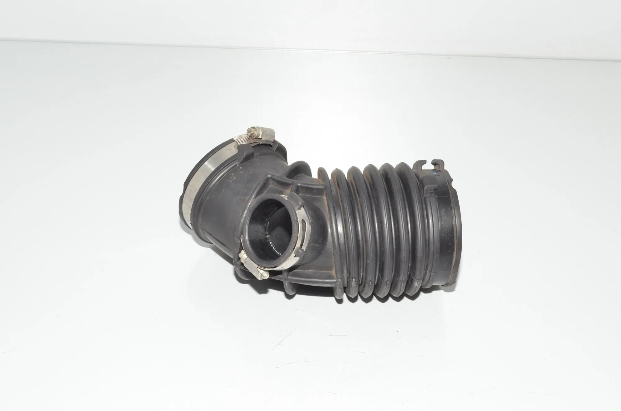 Air Intake Tube – OEM 8573422 · BMW X3 (G01, F97) BMW X3 (G01, F97) xDrive 20 d 2019 – 3