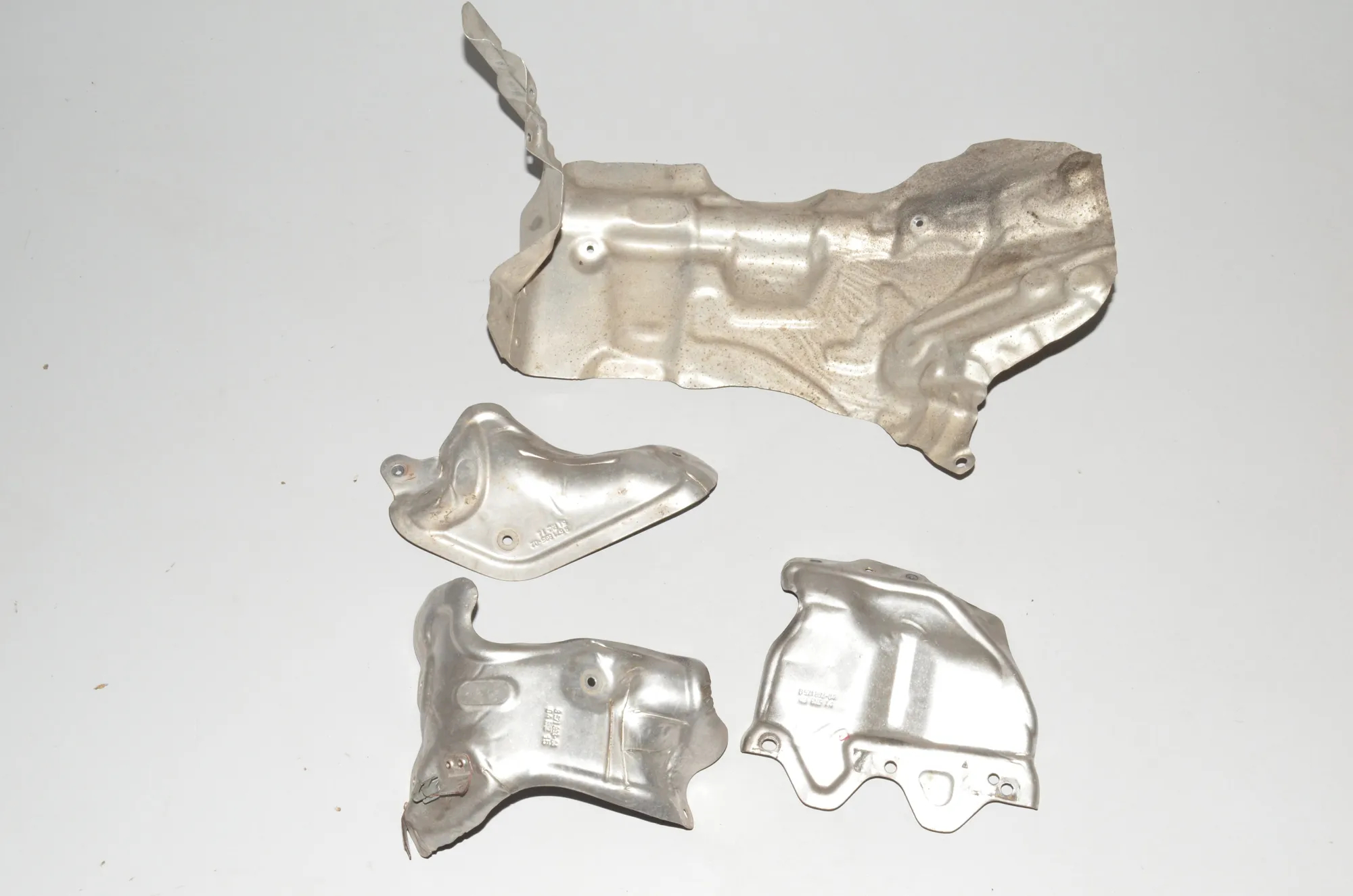 Heat Protection – OEM 8571893 · BMW 2 Active Tourer (F45) 220 d 2015 – 3