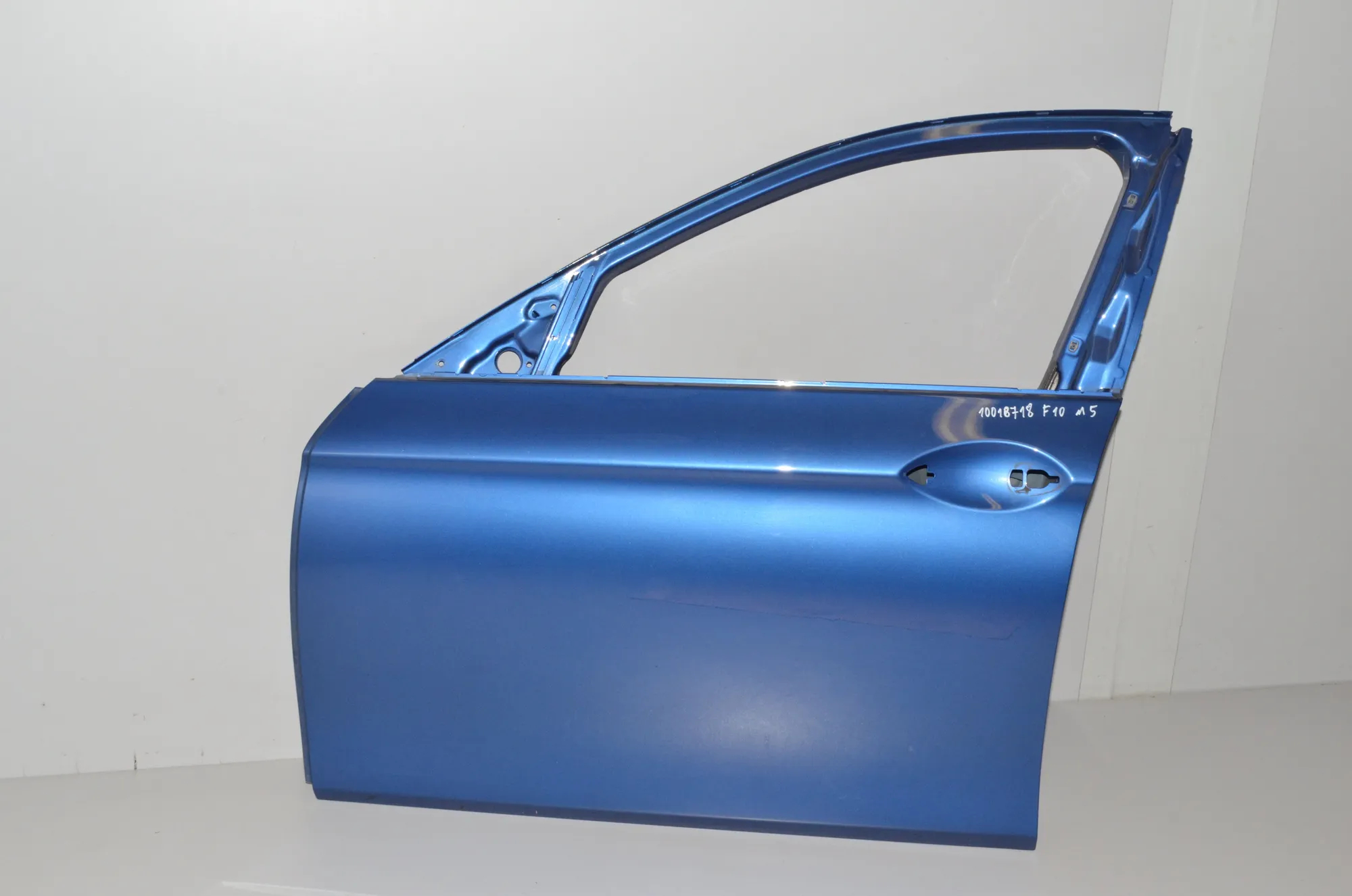 Front Left Door · BMW 5 (F10) M5 2015 – 2