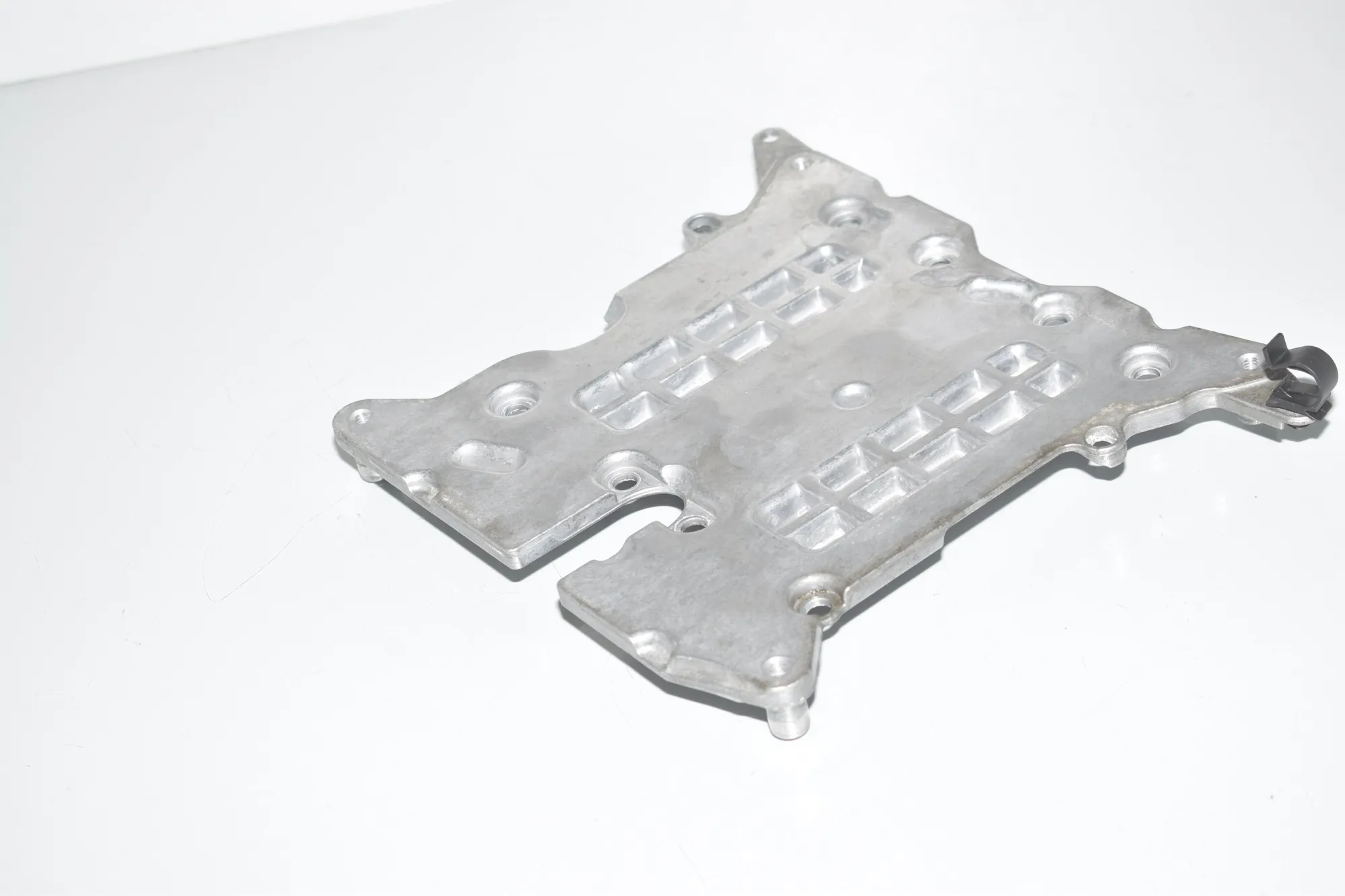 Bracket – OEM 7608759 · BMW X1 (E84) xDrive 20 i 2014 – 4
