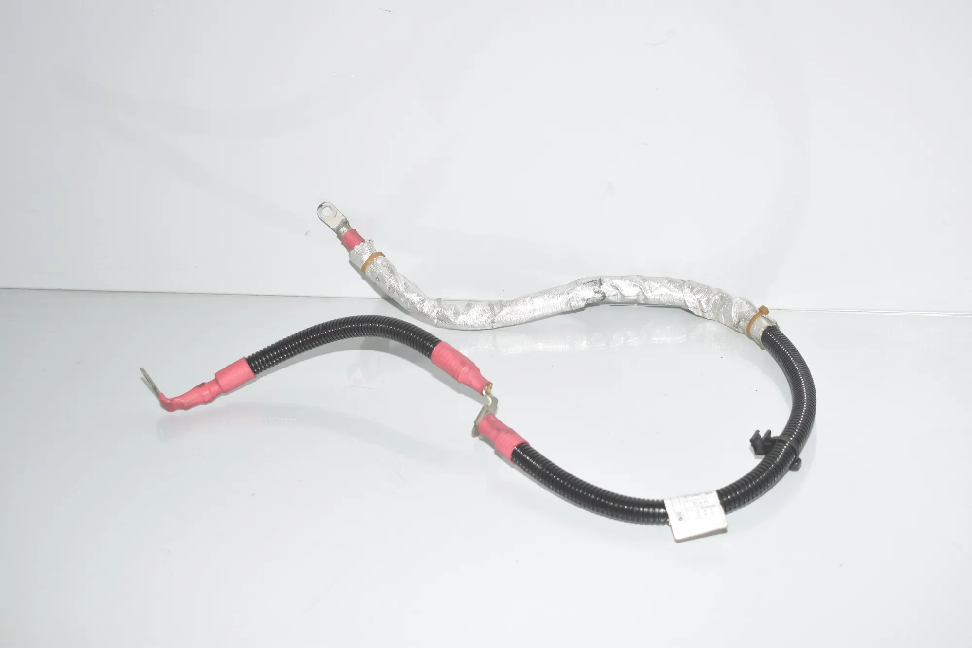 Positive Battery Cable – OEM 7624622 · BMW X1 (E84) xDrive 20 i 2014 – 2