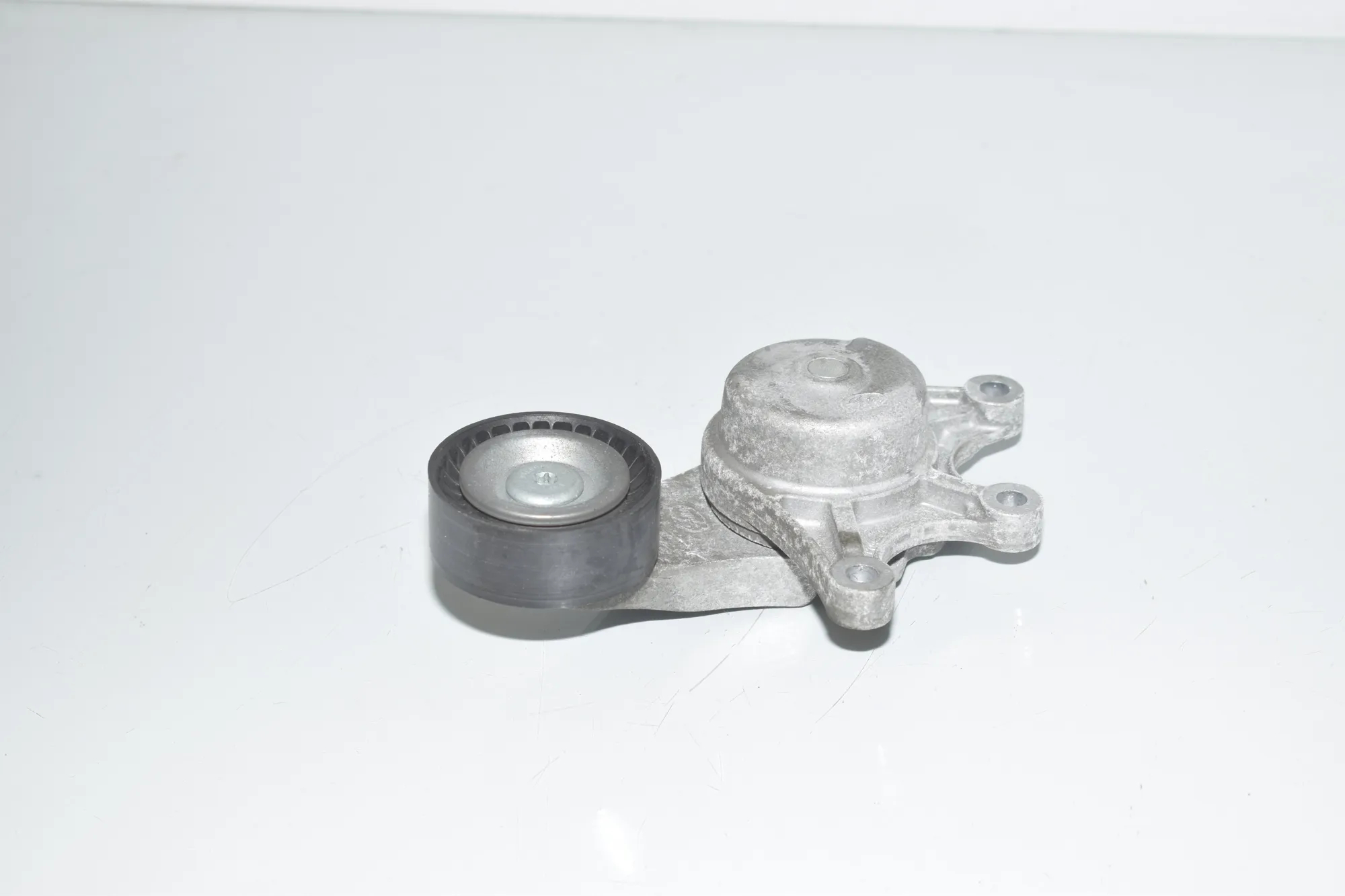 Belt Tensioner – OEM 7594969 · BMW X1 (E84) xDrive 20 i 2014 – 2