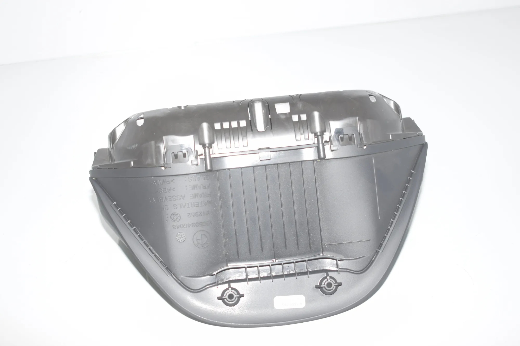 Instrument Cluster Speedometer – OEM 9371008 · BMW 2 Active Tourer (F45) 220 d 2015 – 7