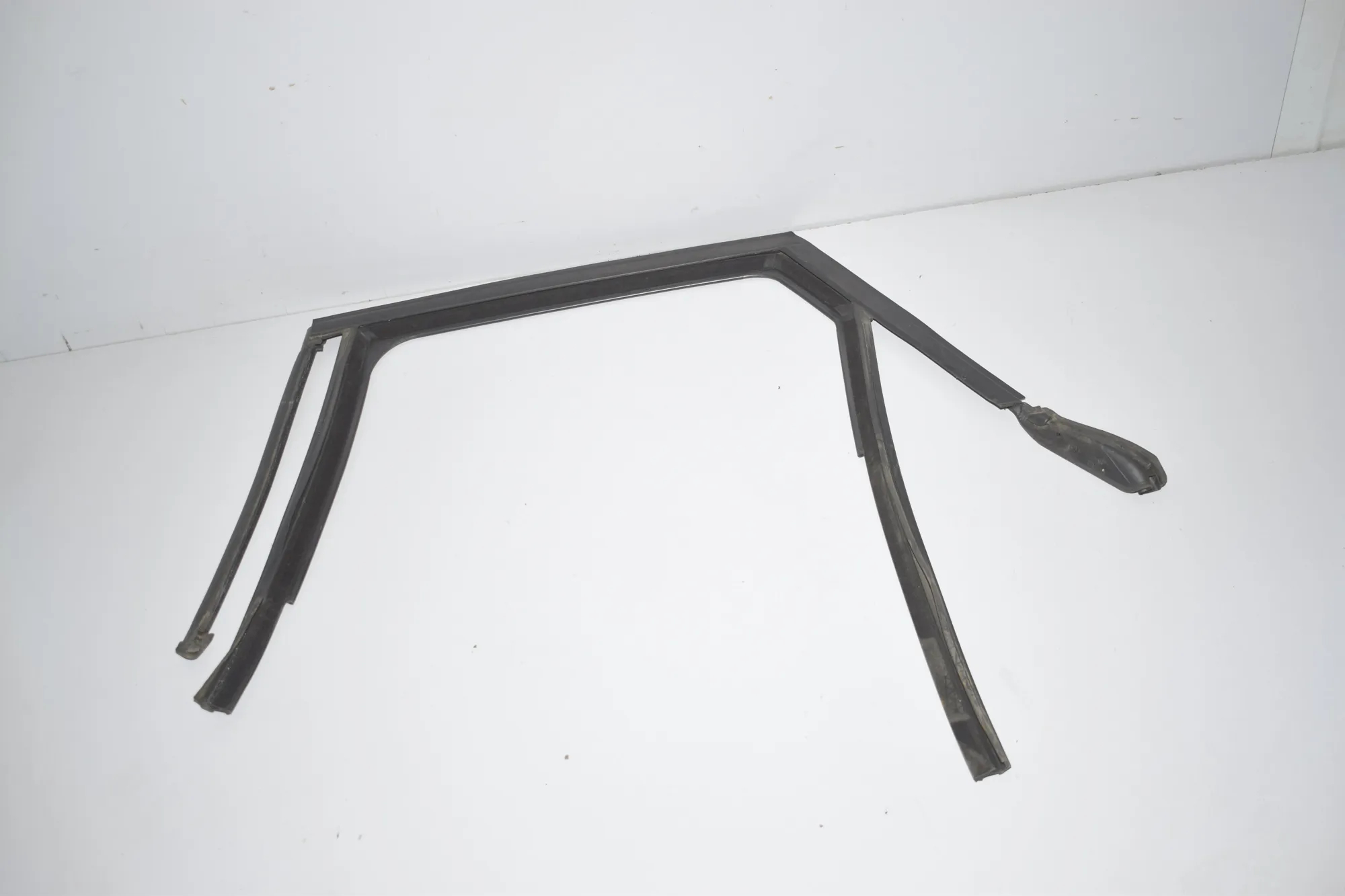 Rear Left Door Rubber Seal – OEM 7326149 · BMW 2 Active Tourer (F45) 220 d 2015