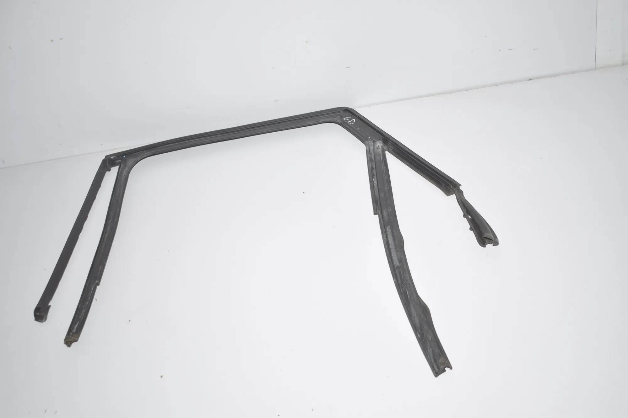 Rear Right Door Rubber Seal – OEM 7326150 · BMW 2 Active Tourer (F45) 220 d 2015 – 4