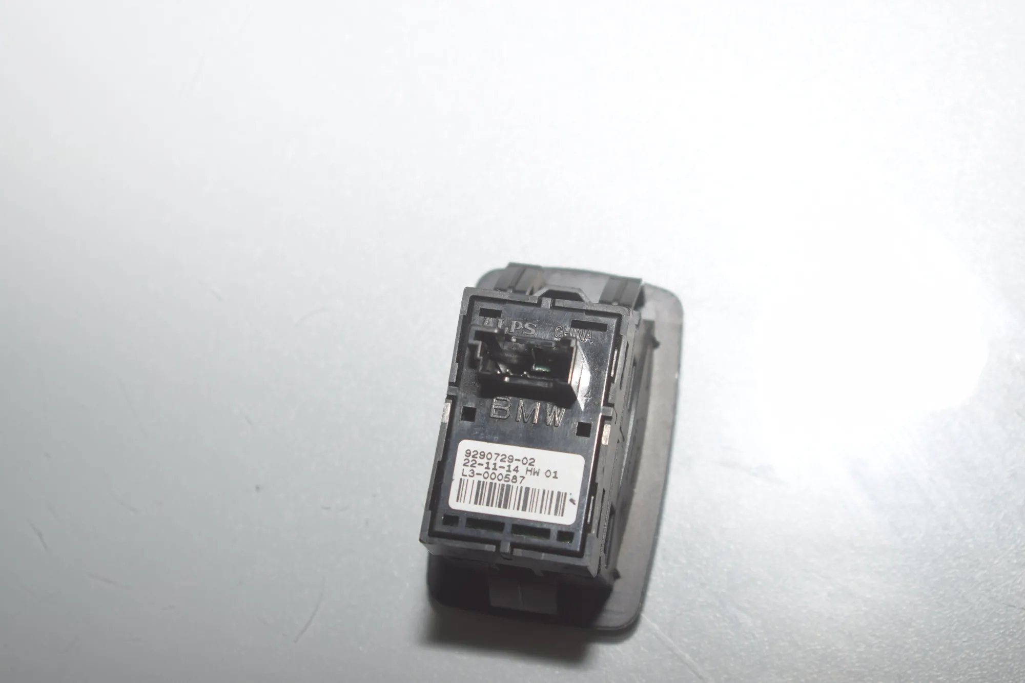 Switches – OEM 9290729 · BMW 2 Active Tourer (F45) 220 d 2015 – 5