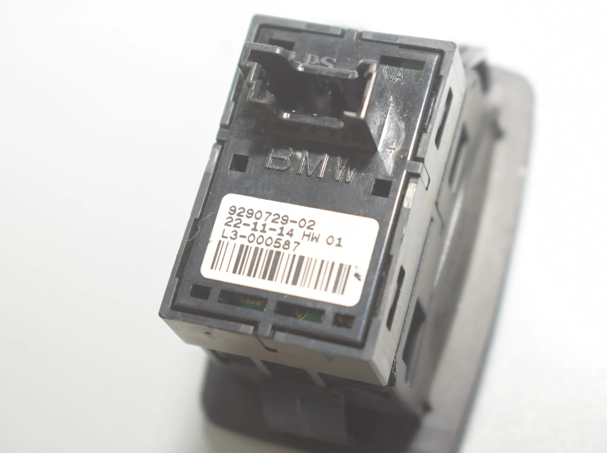 Switches – OEM 9290729 · BMW 2 Active Tourer (F45) 220 d 2015 – 6