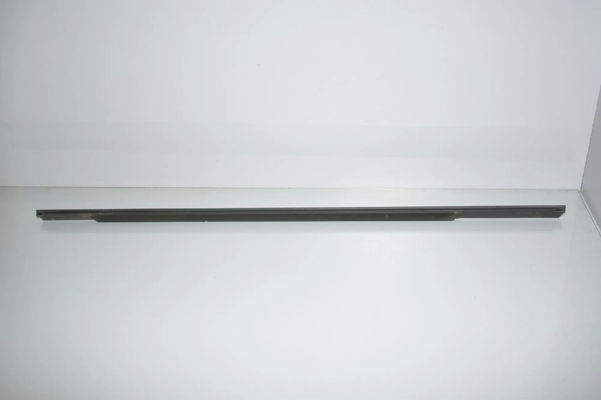 Rear Left Door Window Strip – OEM 7298845 · BMW 2 Active Tourer (F45) 220 d 2015 – 3