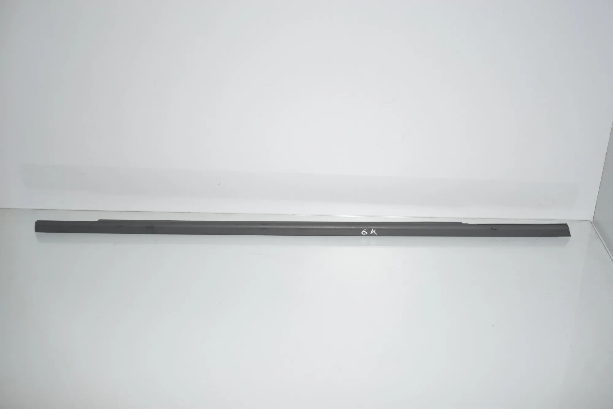 Rear Left Door Window Strip – OEM 7298845 · BMW 2 Active Tourer (F45) 220 d 2015