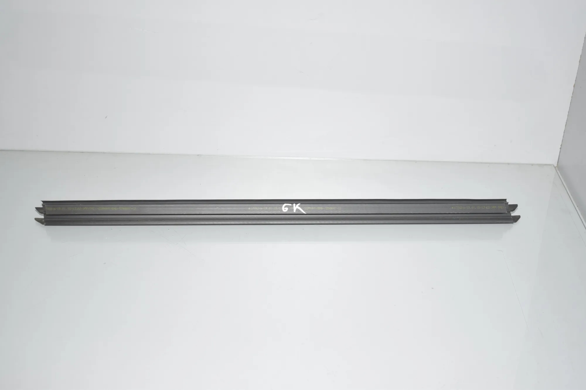Rear Left Door Window Strip – OEM 7298847 · BMW 2 Active Tourer (F45) 220 d 2015 – 4