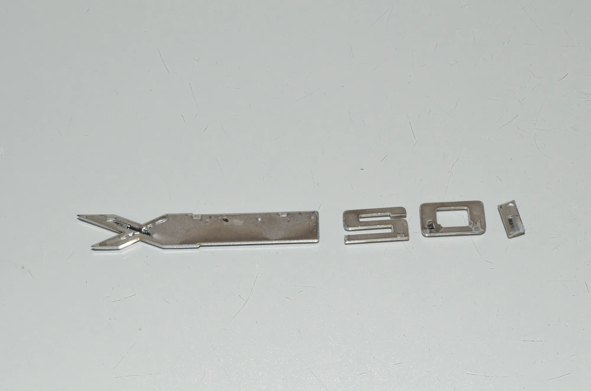 Car Manufacturer Badge Emblem – OEM 7362667 · BMW X1 (E84) xDrive 20 i 2014 – 4