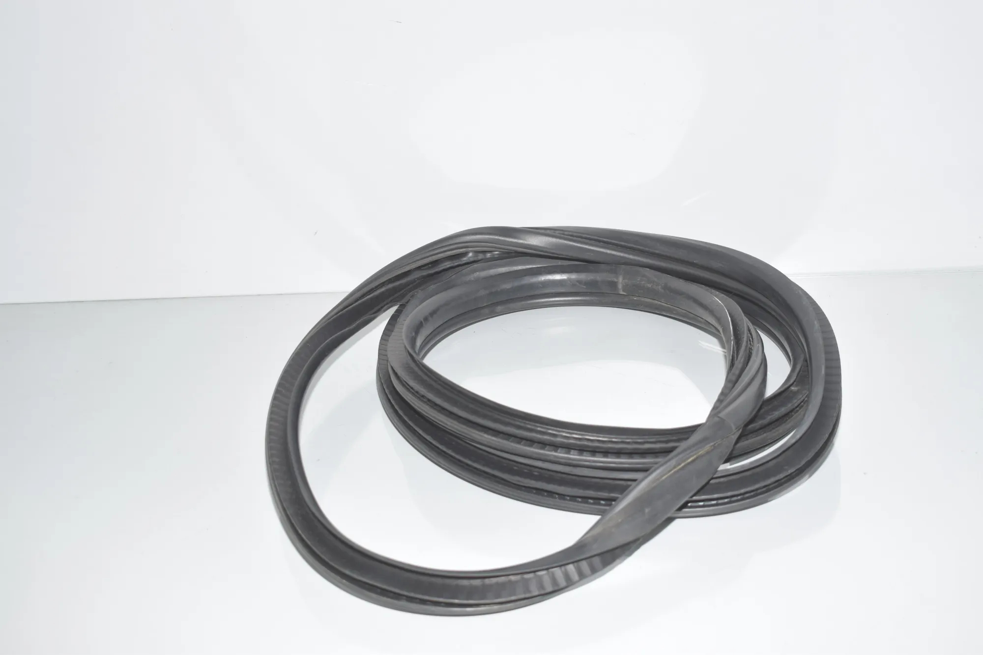 Rear Right Door Seal Rubber – OEM 7420050 · BMW 2 Active Tourer (F45) 220 d 2015 – 3