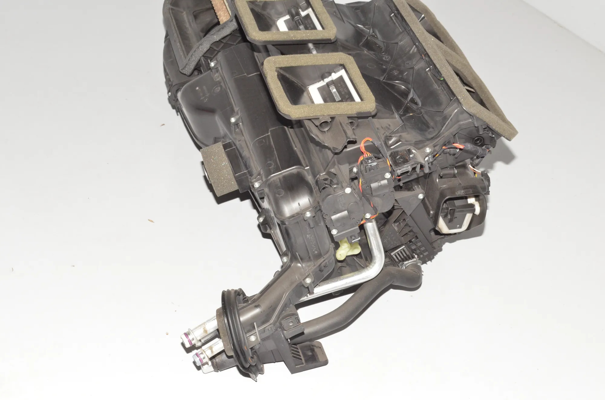 Interior Heater – OEM 64119251546 · BMW X1 (E84) xDrive 20 i 2014 – 4