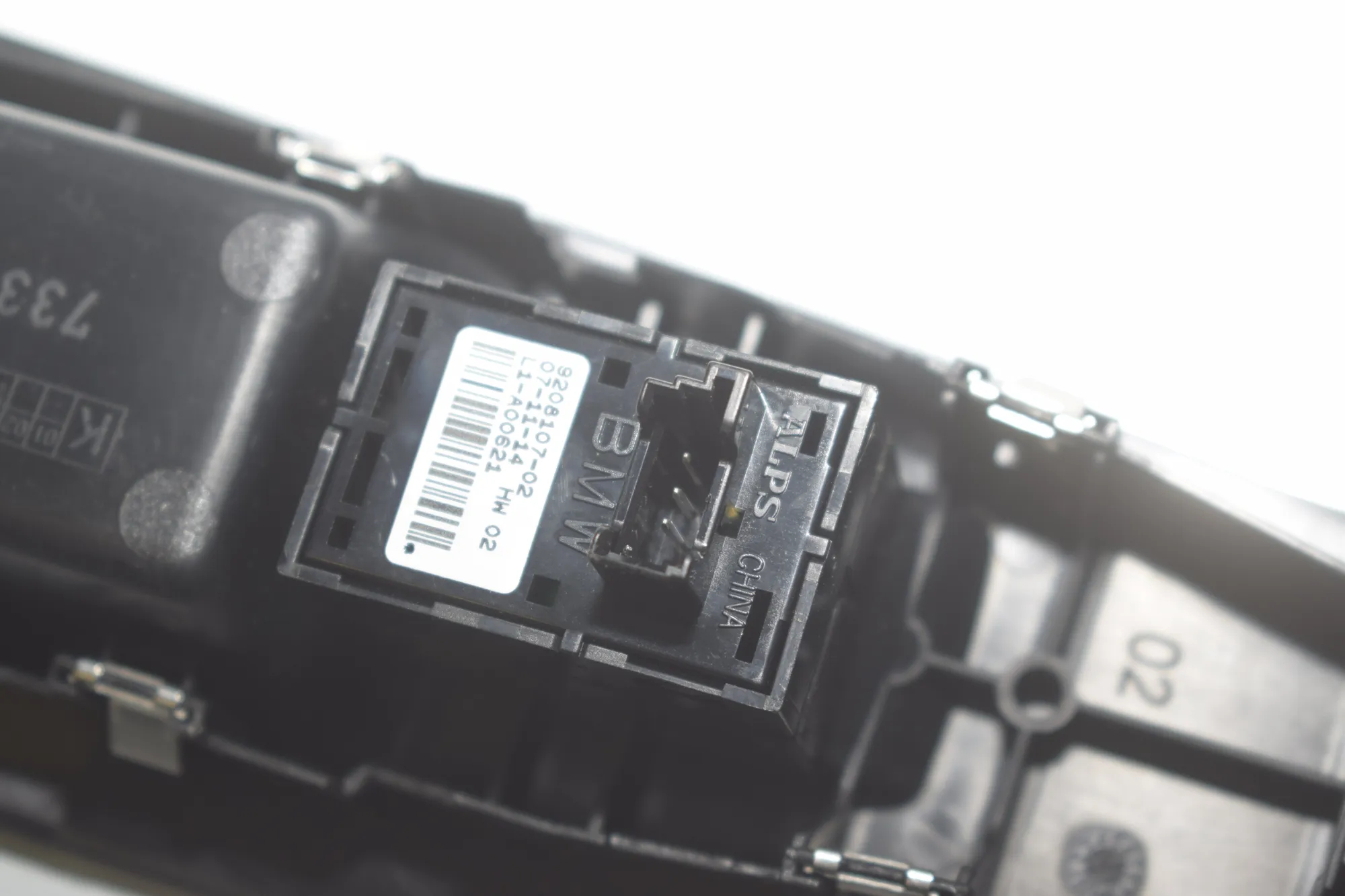 Rear Left Door Window Switch – OEM 9208107 · BMW 2 Active Tourer (F45) 220 d 2015 – 5
