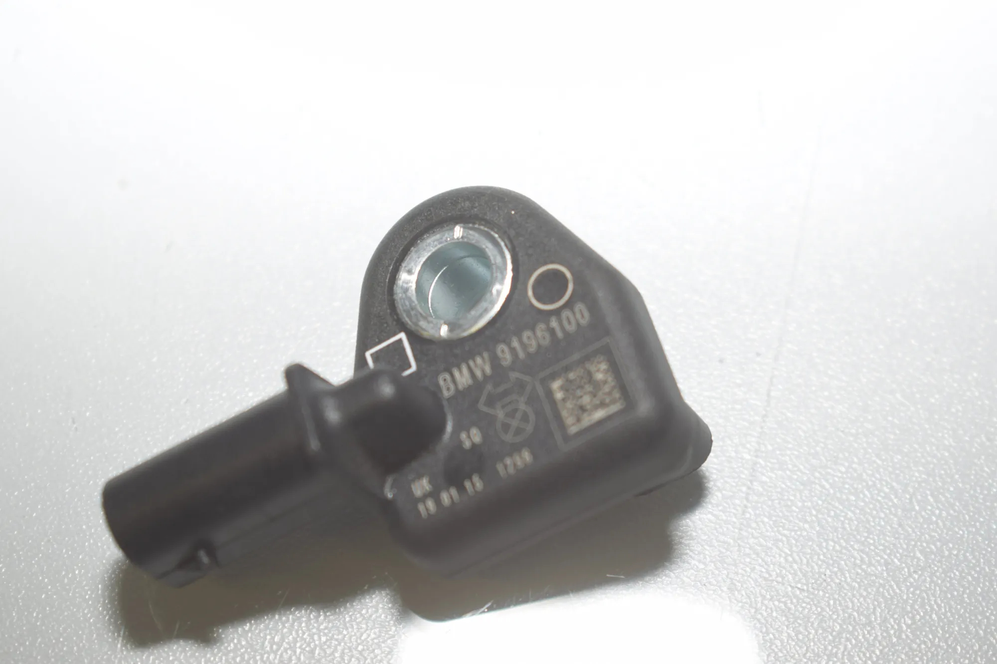 Right Side Impact Sensor – OEM 9196100 · BMW 2 Active Tourer (F45) 220 d 2015 – 5