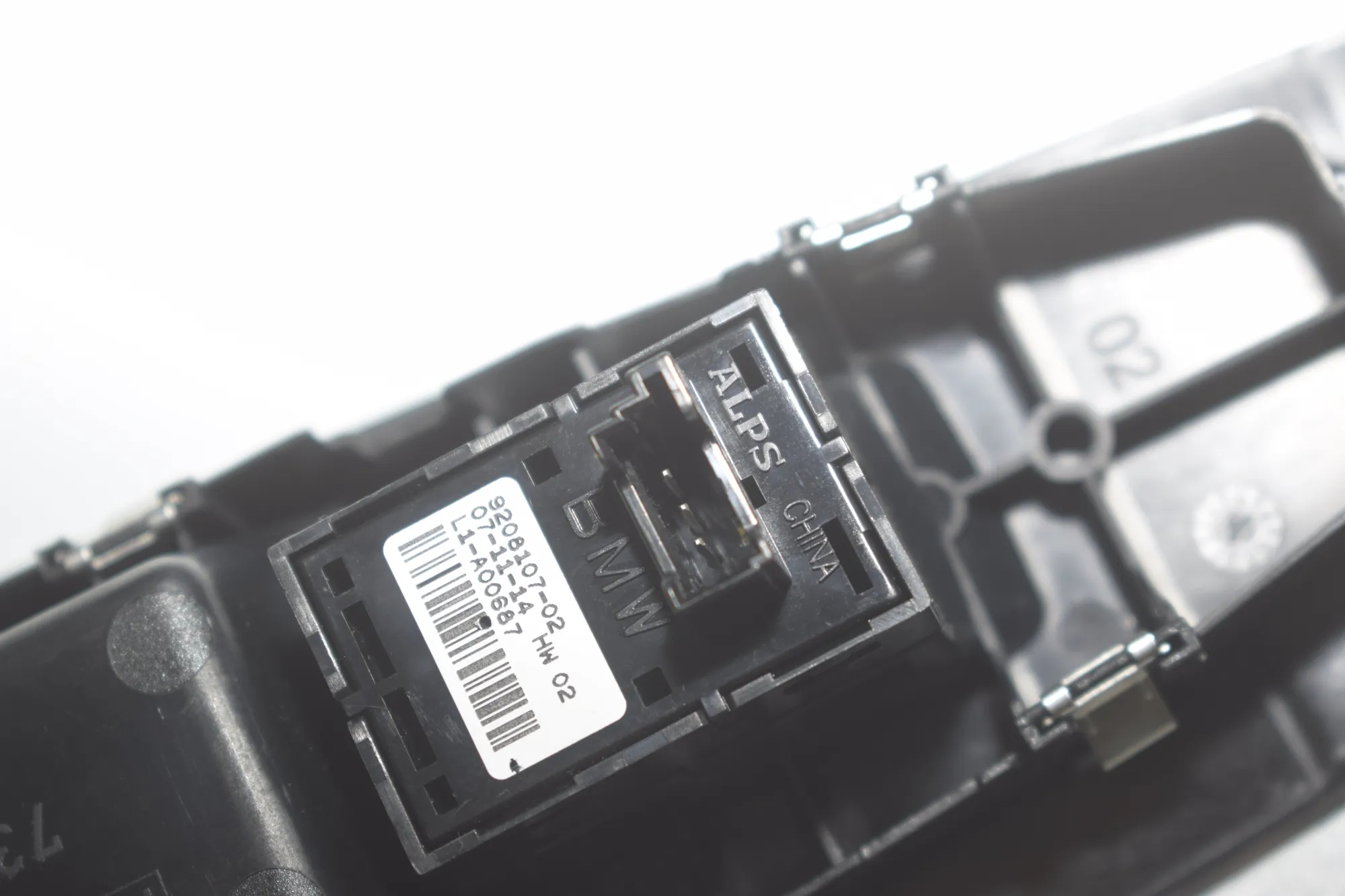 Rear Right Door Window Switch – OEM 9208107 · BMW 2 Active Tourer (F45) 220 d 2015 – 4