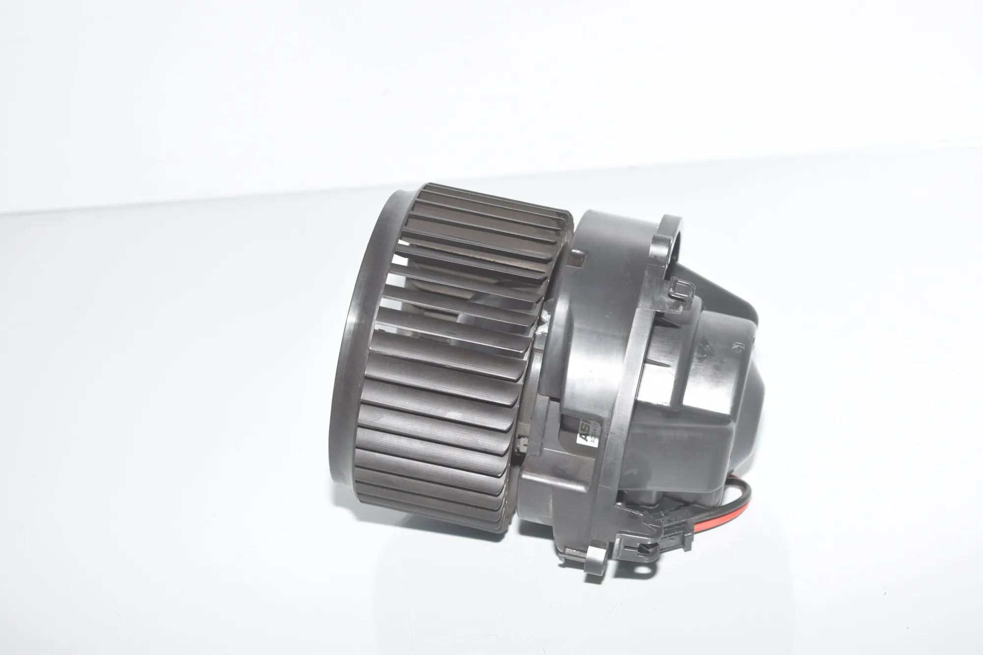 Heater Blower Fan – OEM 9297752 · BMW 2 Active Tourer (F45) 220 d 2015 – 2