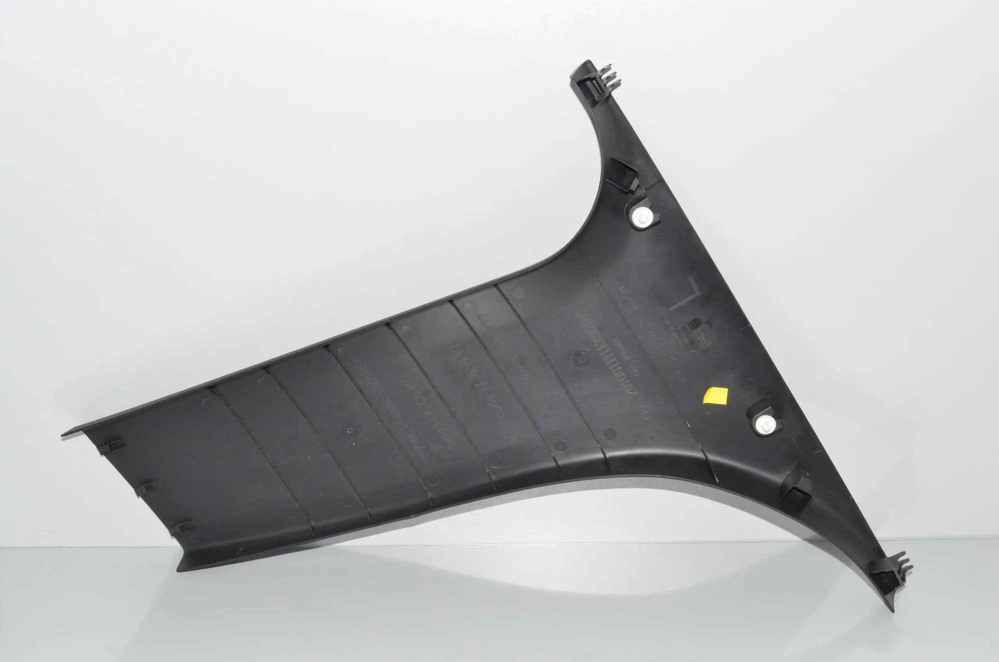 Left Side B Pillar Trim – OEM 2990777 · BMW X1 (E84) xDrive 20 i 2014 – 4