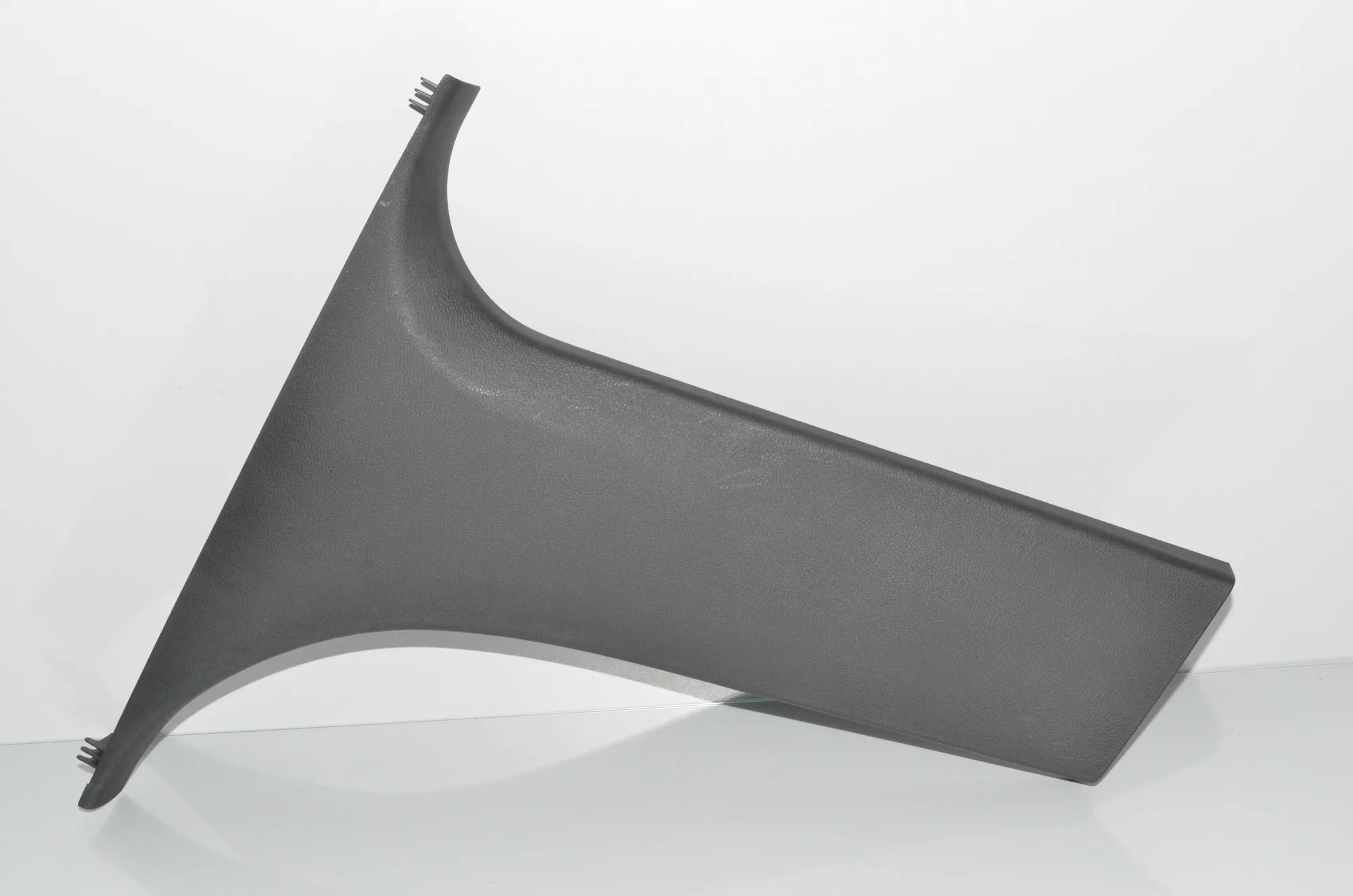 Left Side B Pillar Trim – OEM 2990777 · BMW X1 (E84) xDrive 20 i 2014 – 2