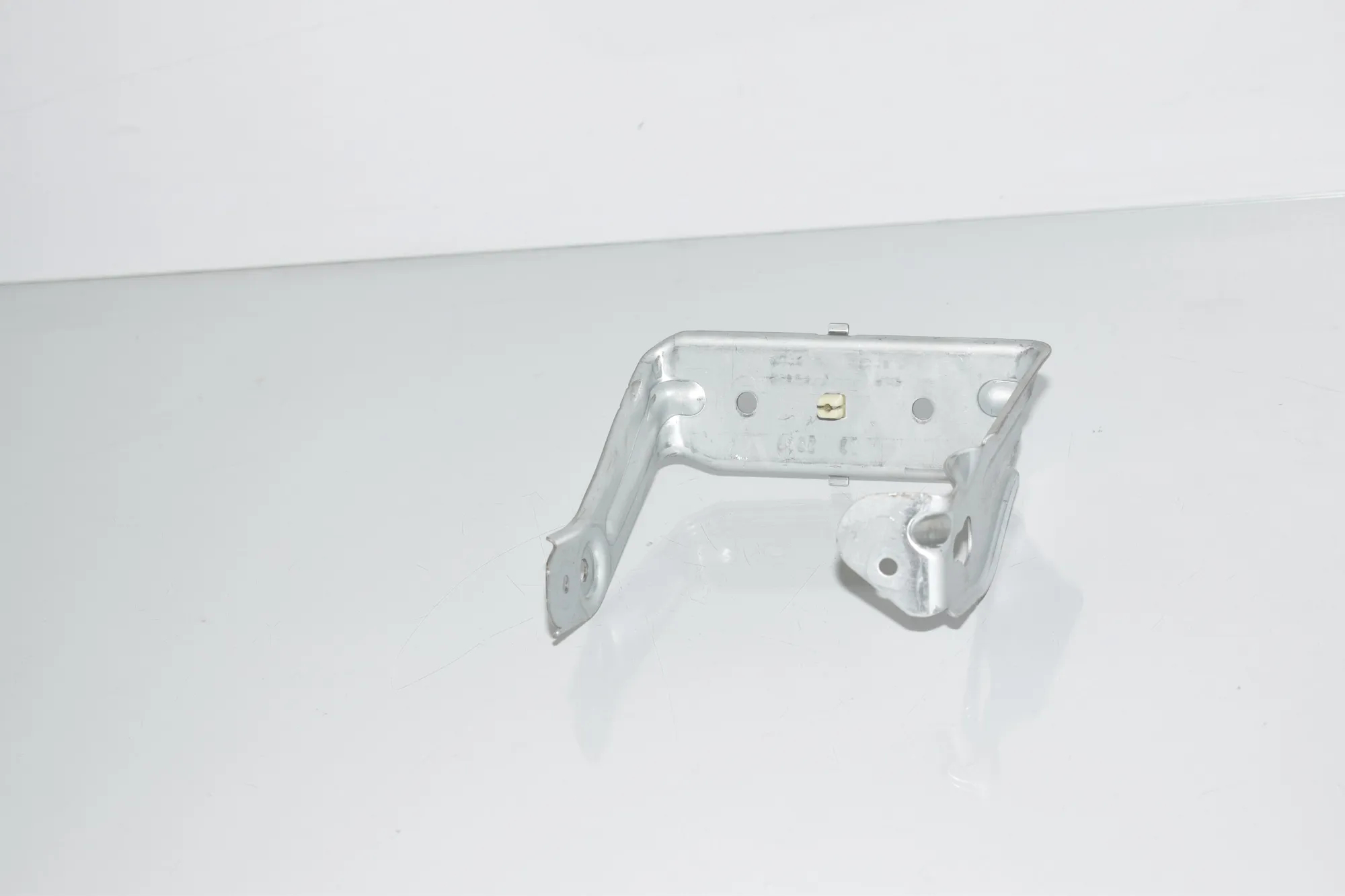 Bracket – OEM 9263406 · BMW 2 Active Tourer (F45) 220 d 2015 – 3