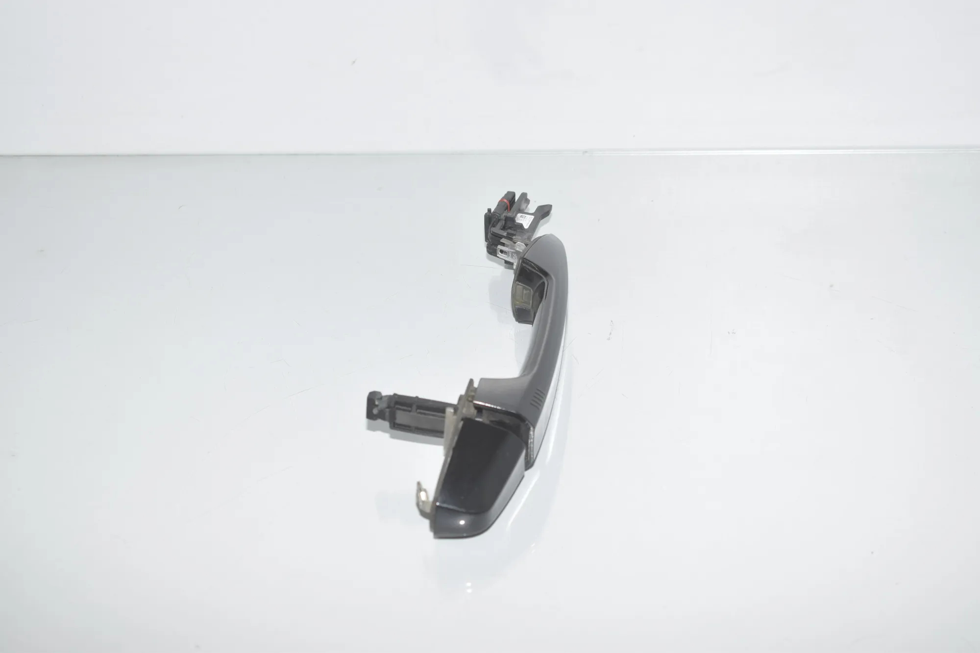 Front Right Door Exterior Handle – OEM 7433844 · BMW 2 Active Tourer (F45) 220 d 2015 – 2