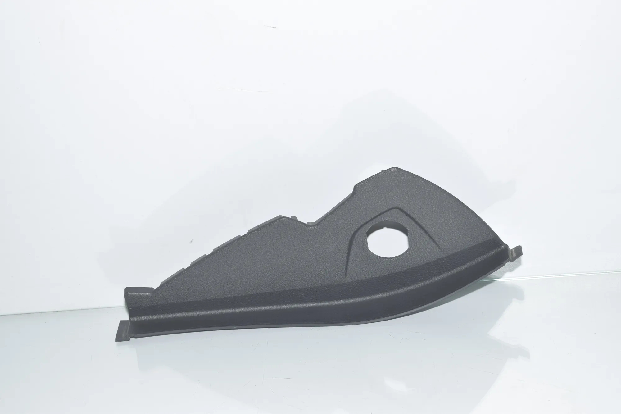 Dashboard Side Trim – OEM 9262980 · BMW 2 Active Tourer (F45) 220 d 2015
