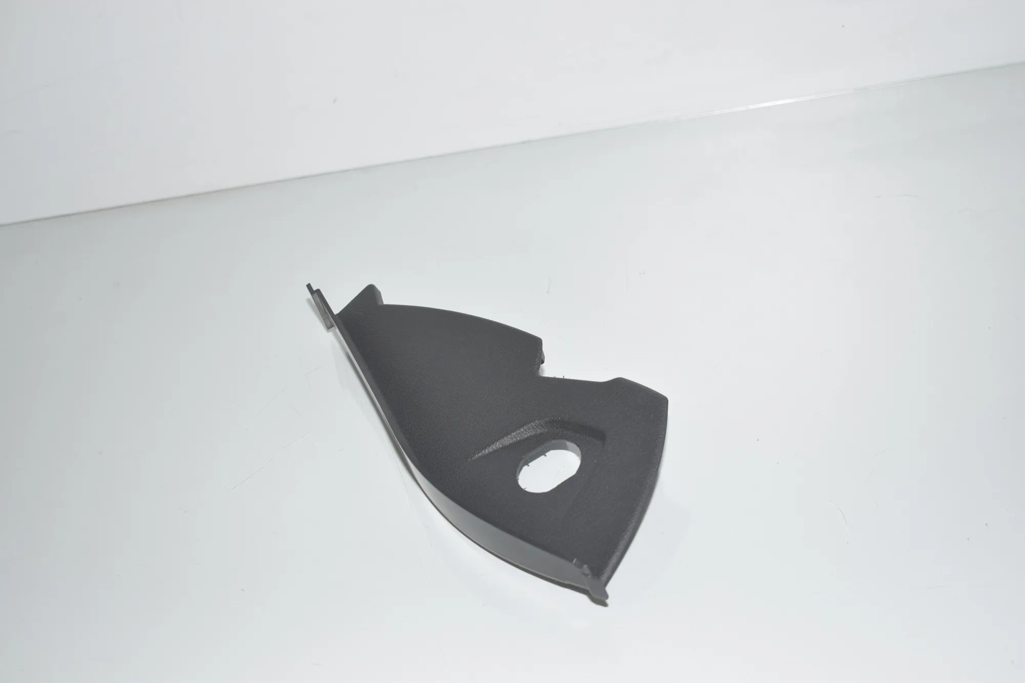 Dashboard Side Trim – OEM 9262980 · BMW 2 Active Tourer (F45) 220 d 2015 – 3