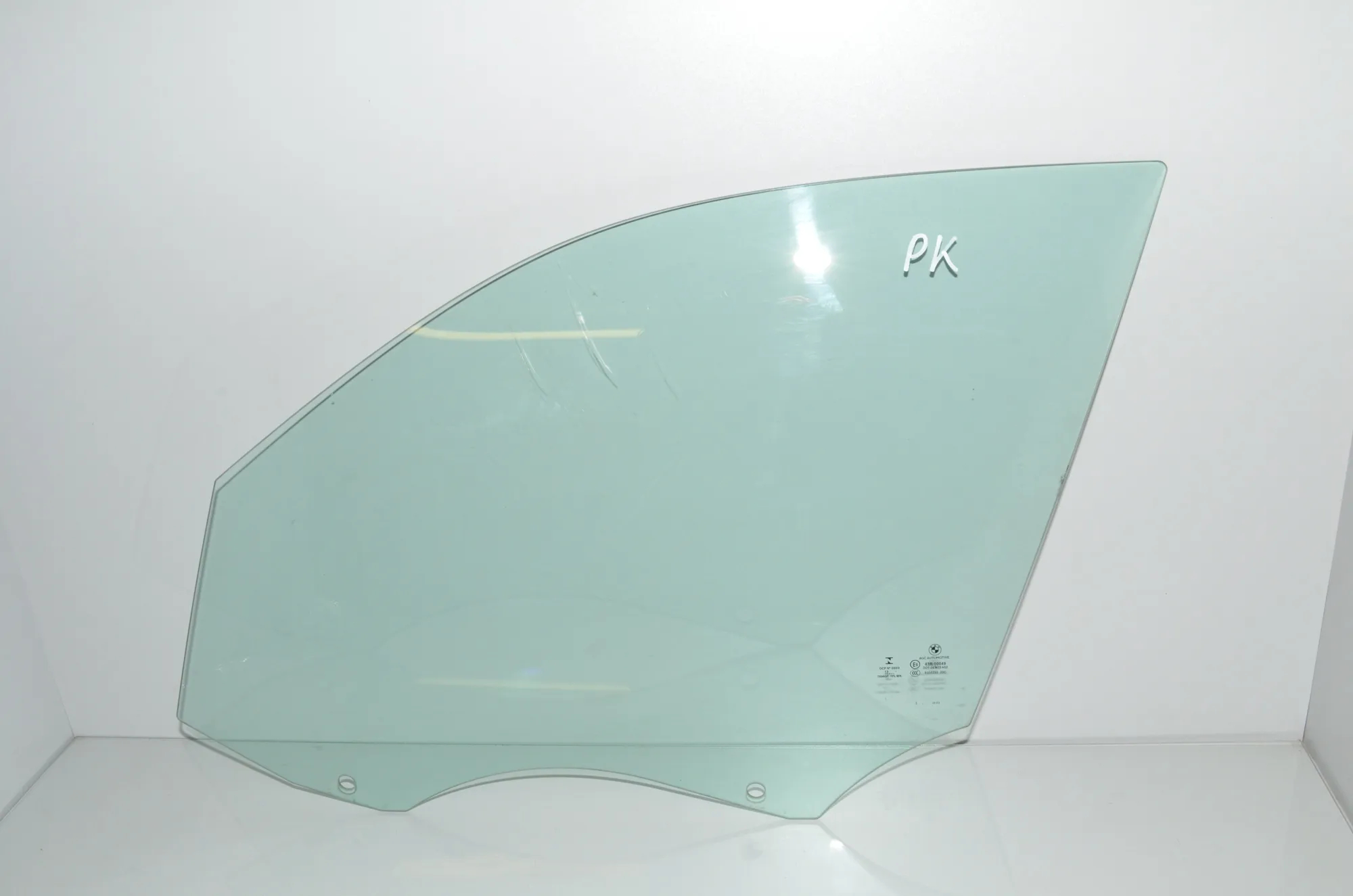 Front Left Door Window – OEM 2990295 · BMW X1 (E84) xDrive 20 i 2014