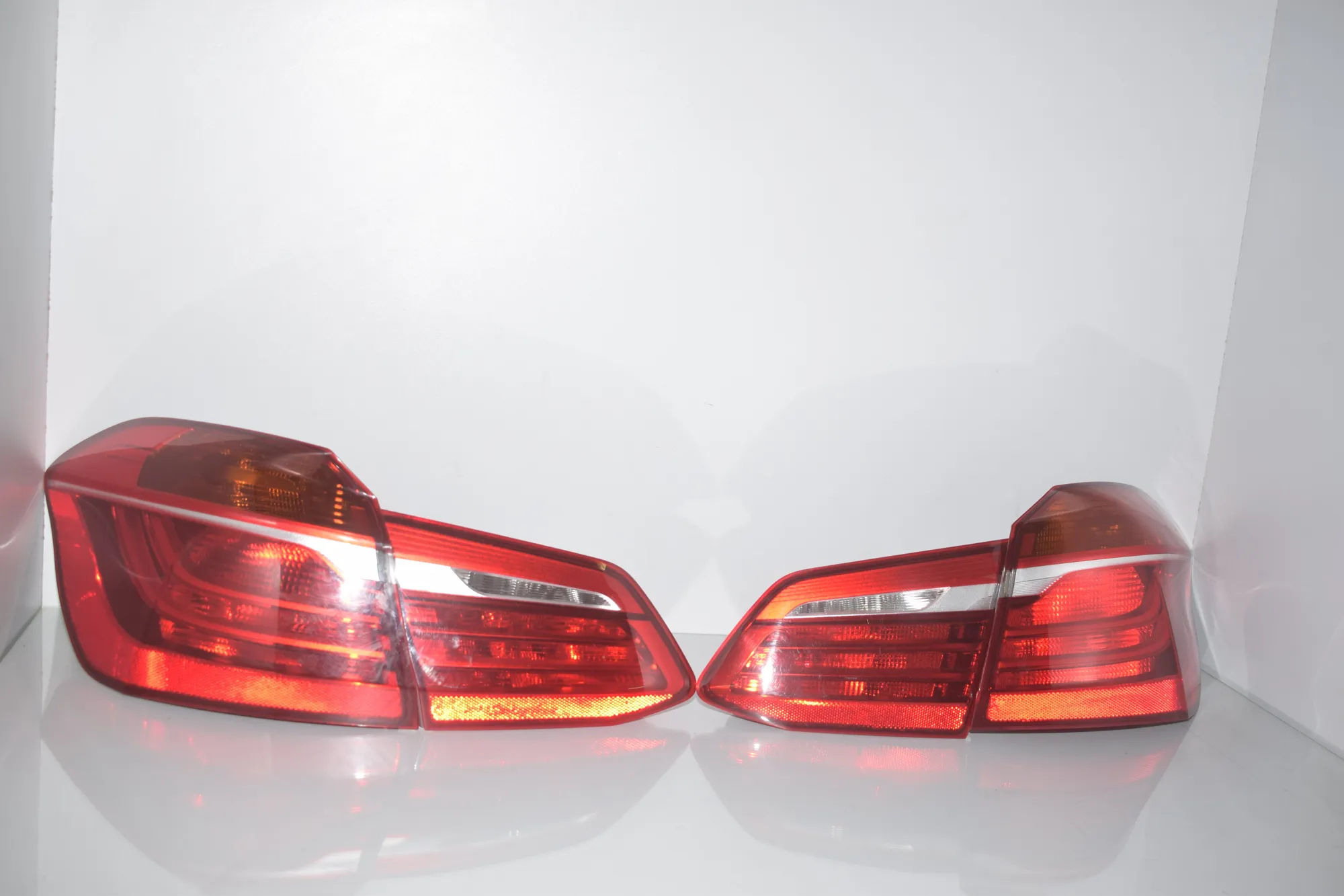 Rear Tail Light Set – OEM 7311032 · BMW 2 Active Tourer (F45) 220 d 2015 – 3
