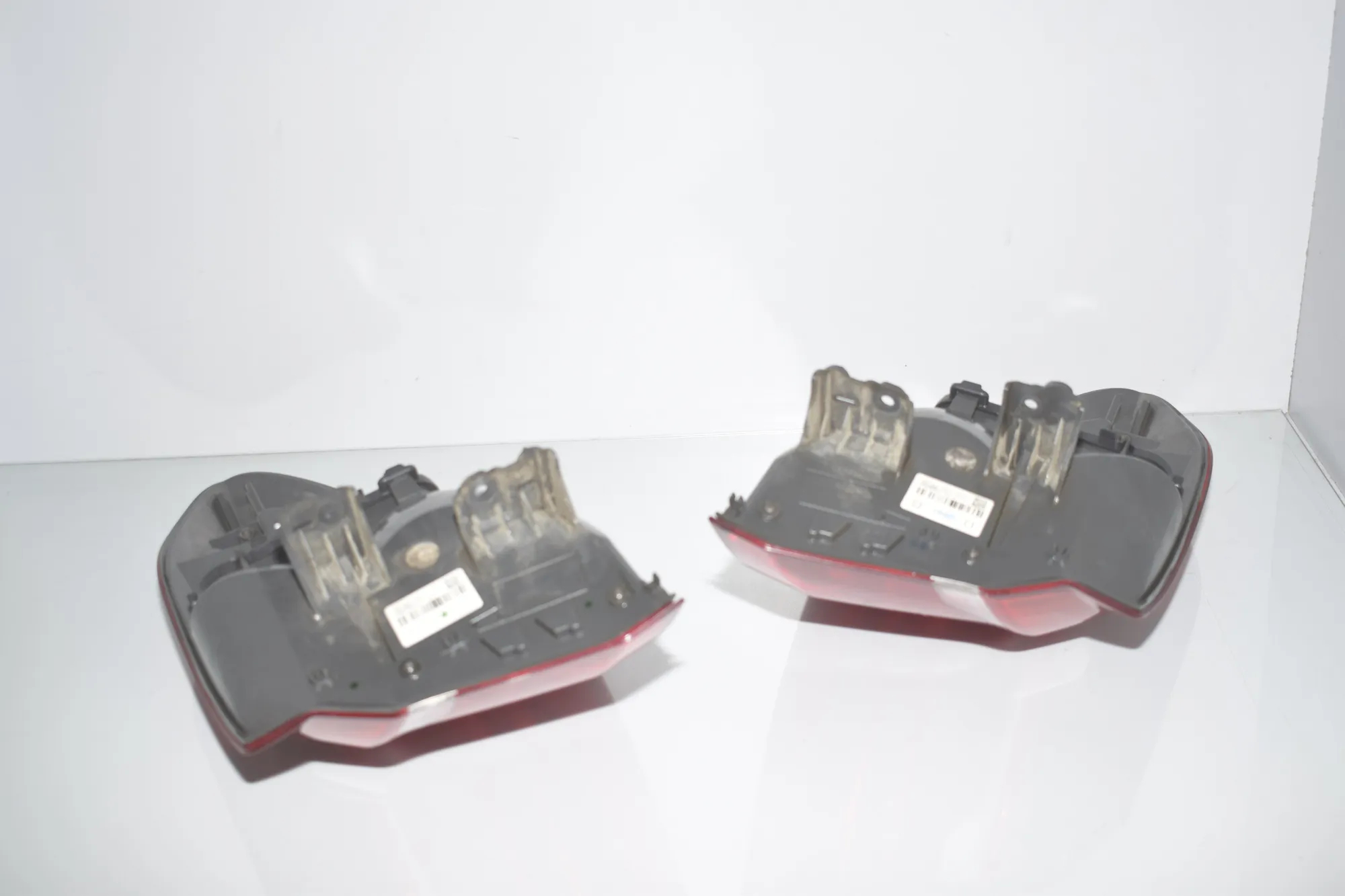 Rear Tail Light Set – OEM 7311032 · BMW 2 Active Tourer (F45) 220 d 2015 – 10