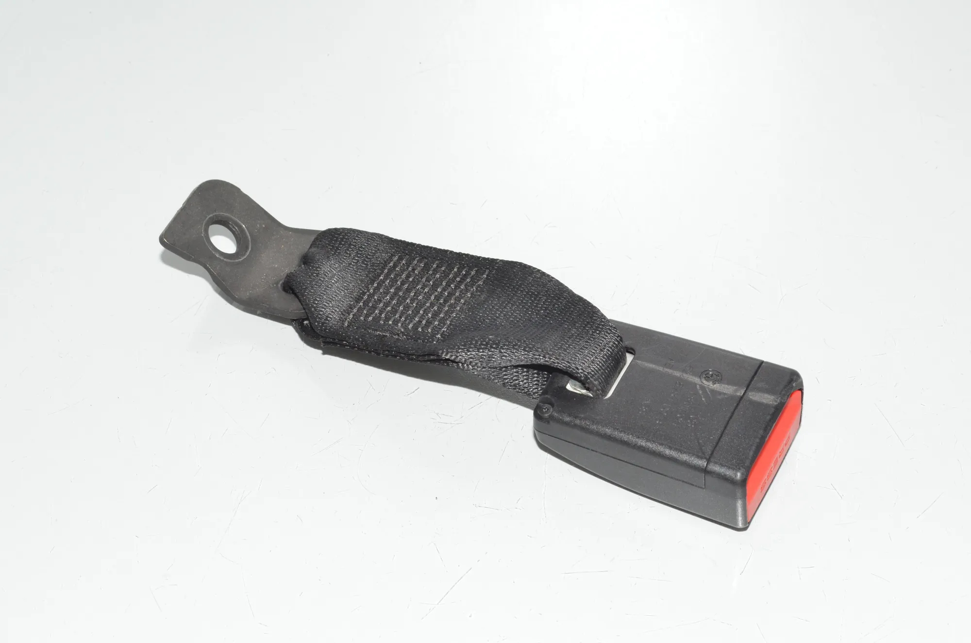 Rear Left Seat Buckle – OEM 7317708 · BMW X1 (E84) xDrive 20 i 2014 – 2