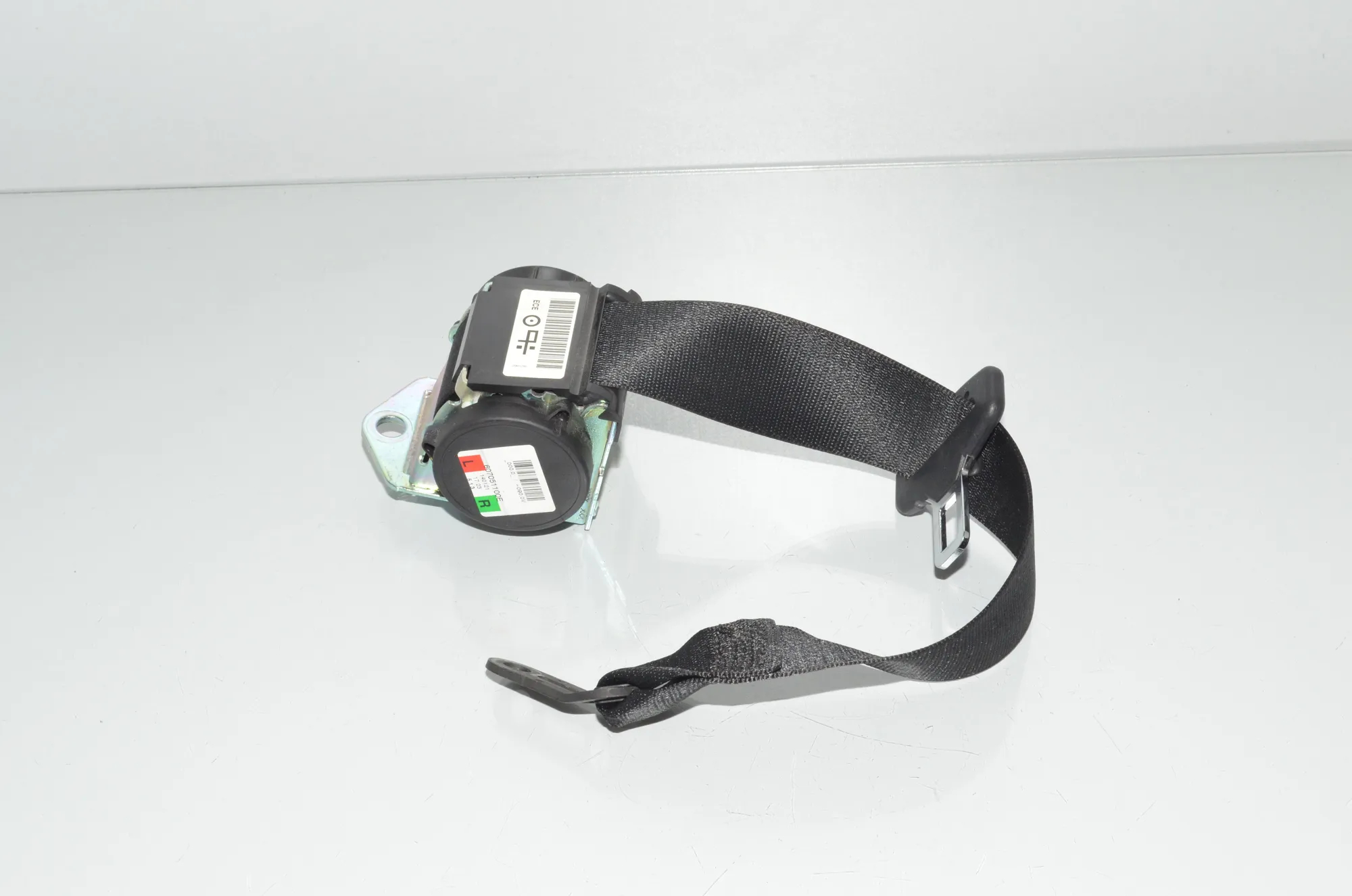 Rear Right Seatbelt – OEM 2991295 · BMW X1 (E84) xDrive 20 i 2014 – 3