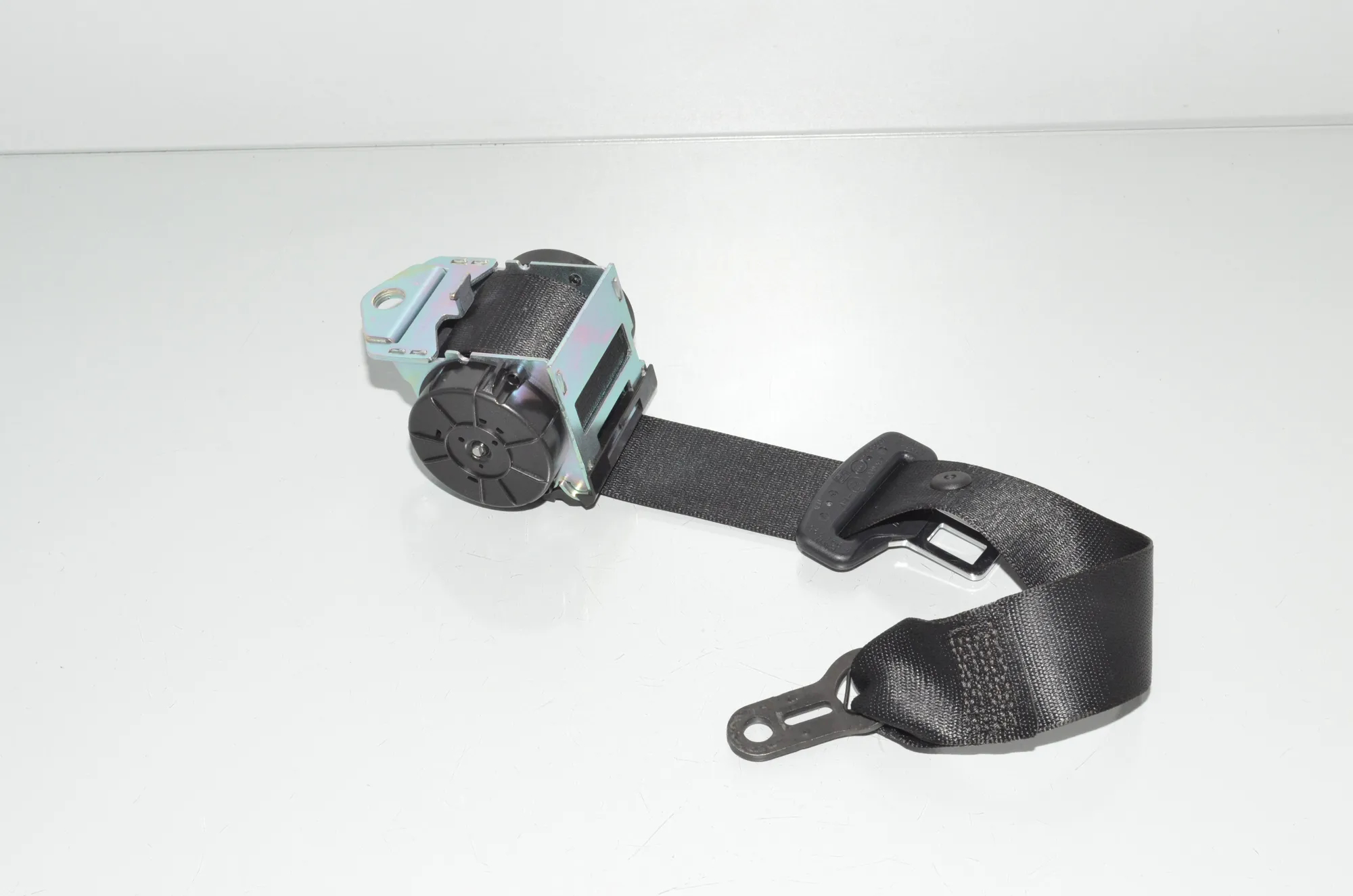 Rear Right Seatbelt – OEM 2991295 · BMW X1 (E84) xDrive 20 i 2014 – 4