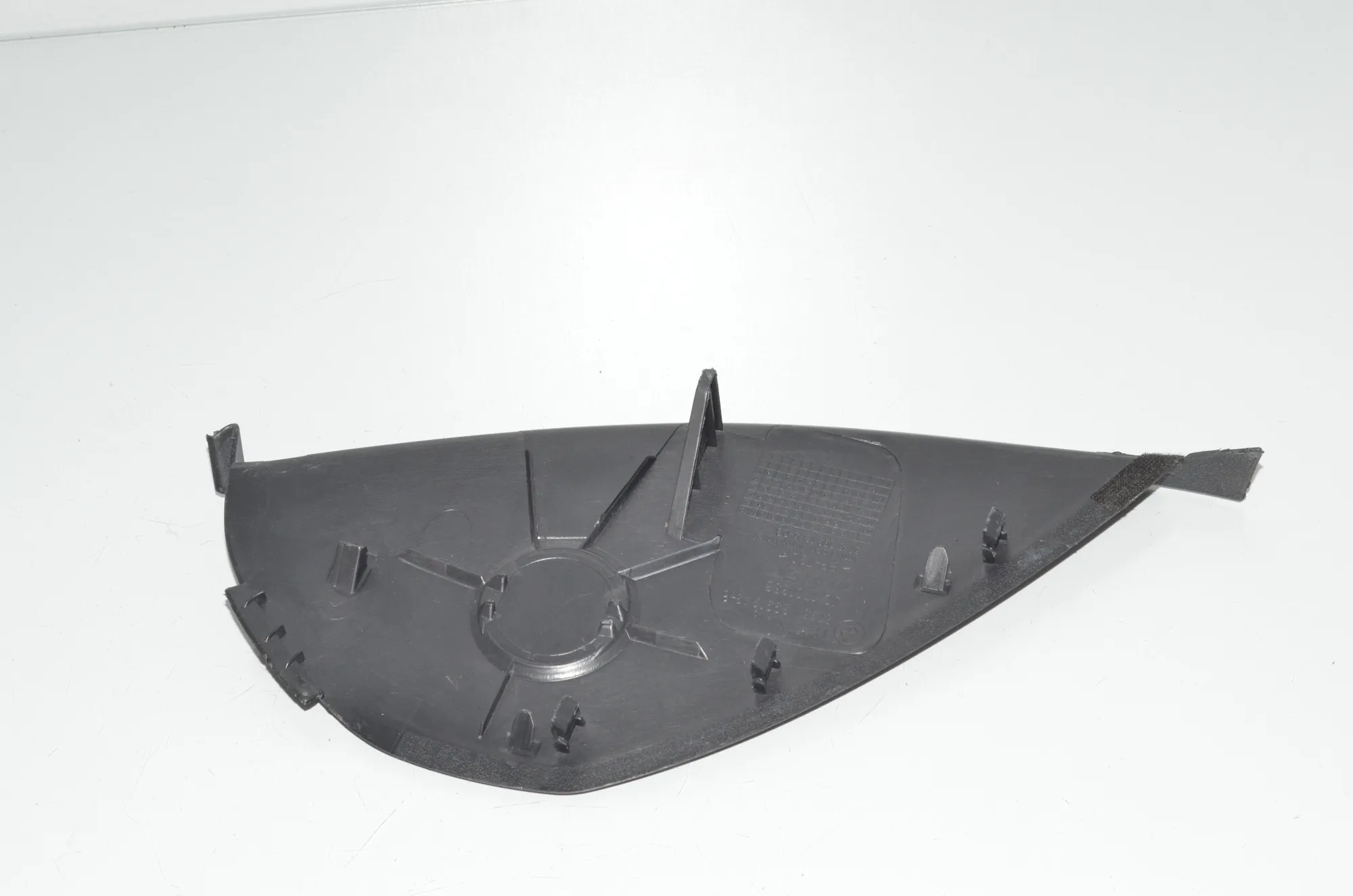 Dashboard Side Trim – OEM 2991243 · BMW X1 (E84) xDrive 20 i 2014 – 3