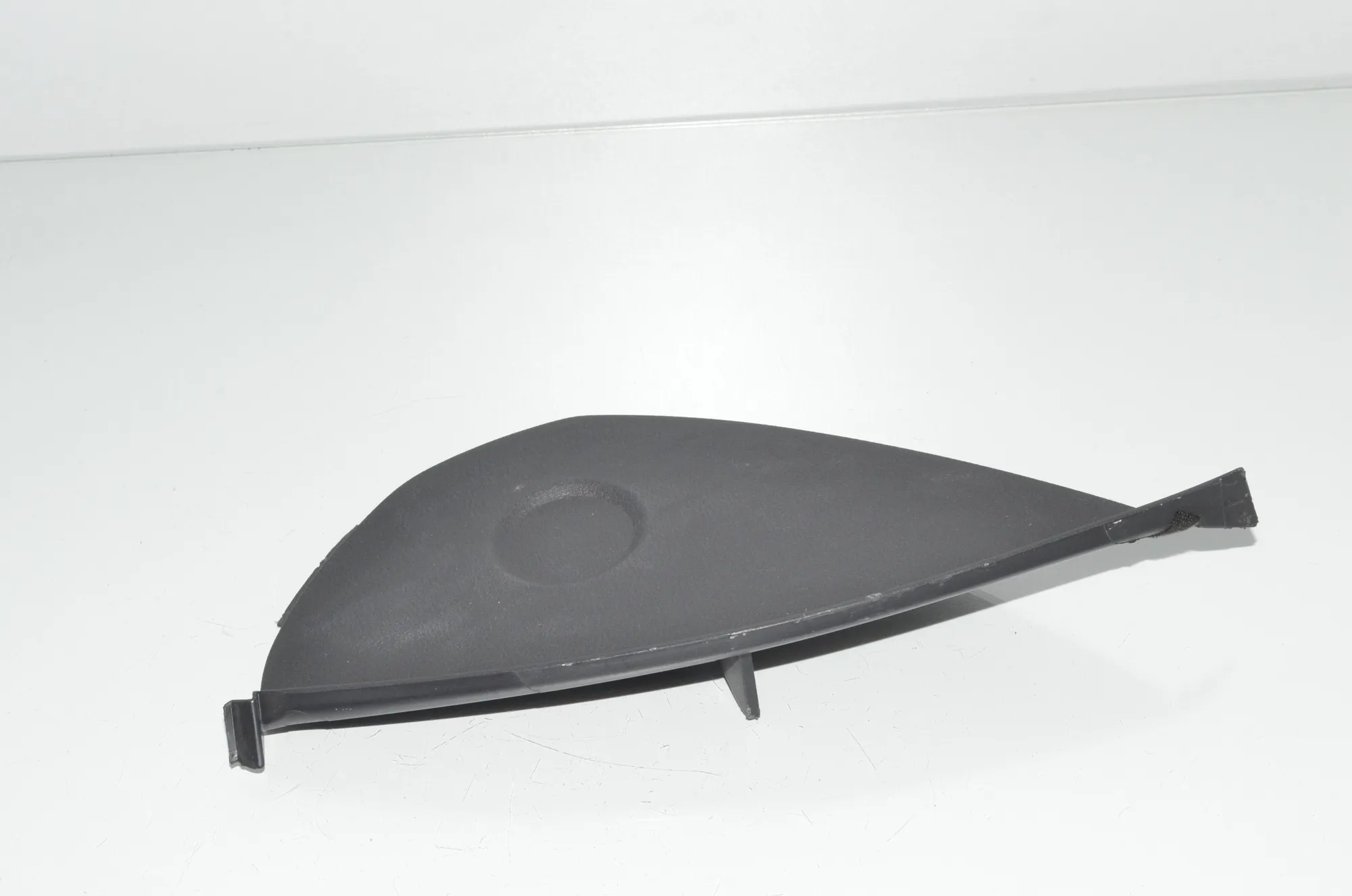 Dashboard Side Trim – OEM 2991243 · BMW X1 (E84) xDrive 20 i 2014 – 2