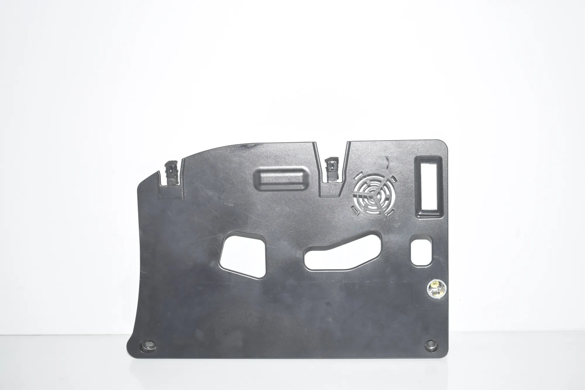 Dashboard Lower Trim – OEM 9316560 · BMW 2 Active Tourer (F45) 220 d 2015