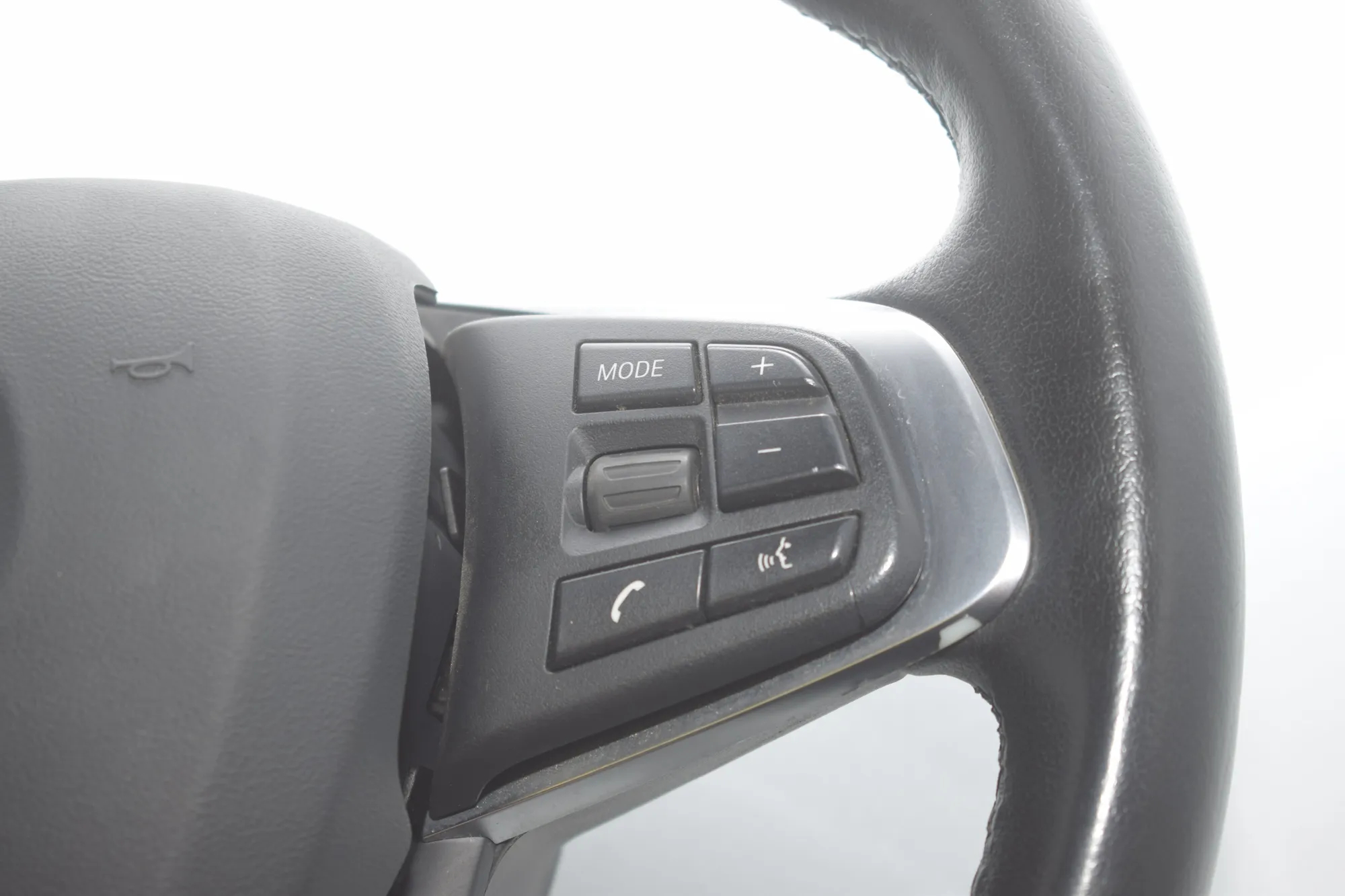 Steering Wheel – OEM 6860284 · BMW 2 Active Tourer (F45) 220 d 2015 – 5